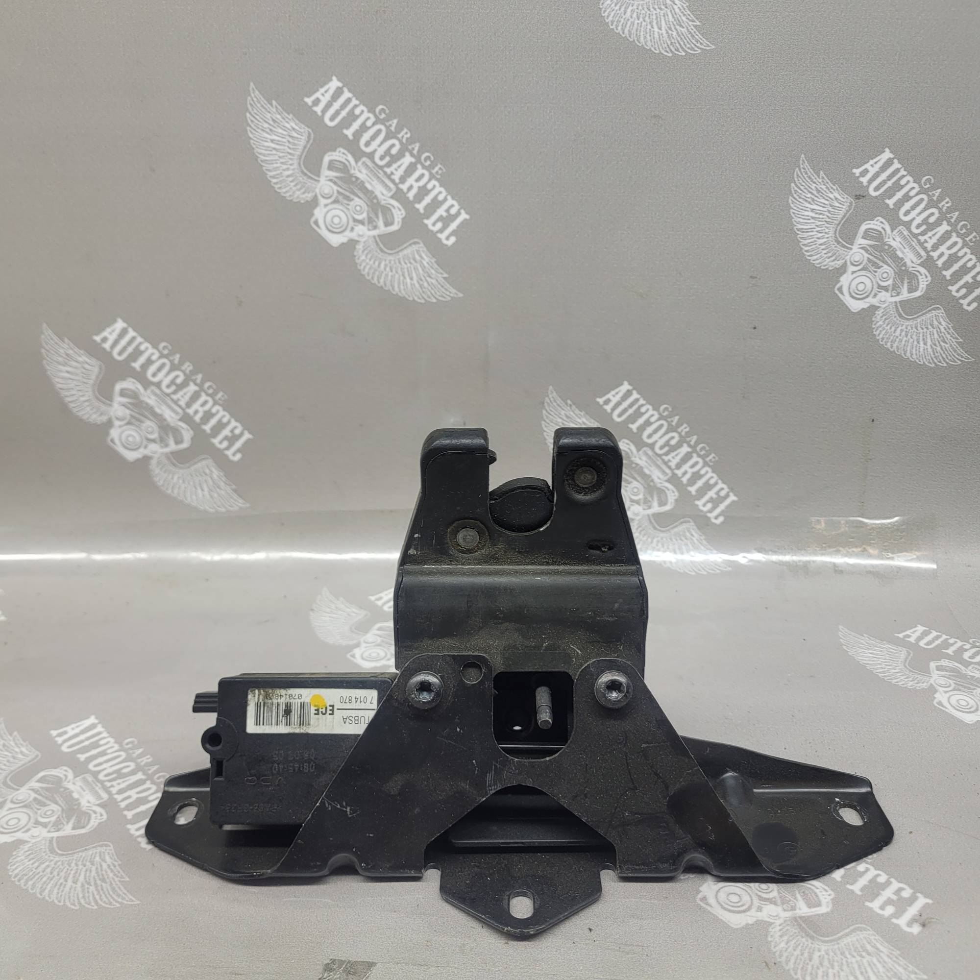Замок кришки багажника електро 4 Піна BMW 5 (E60/E61) 2003-2010 7840617