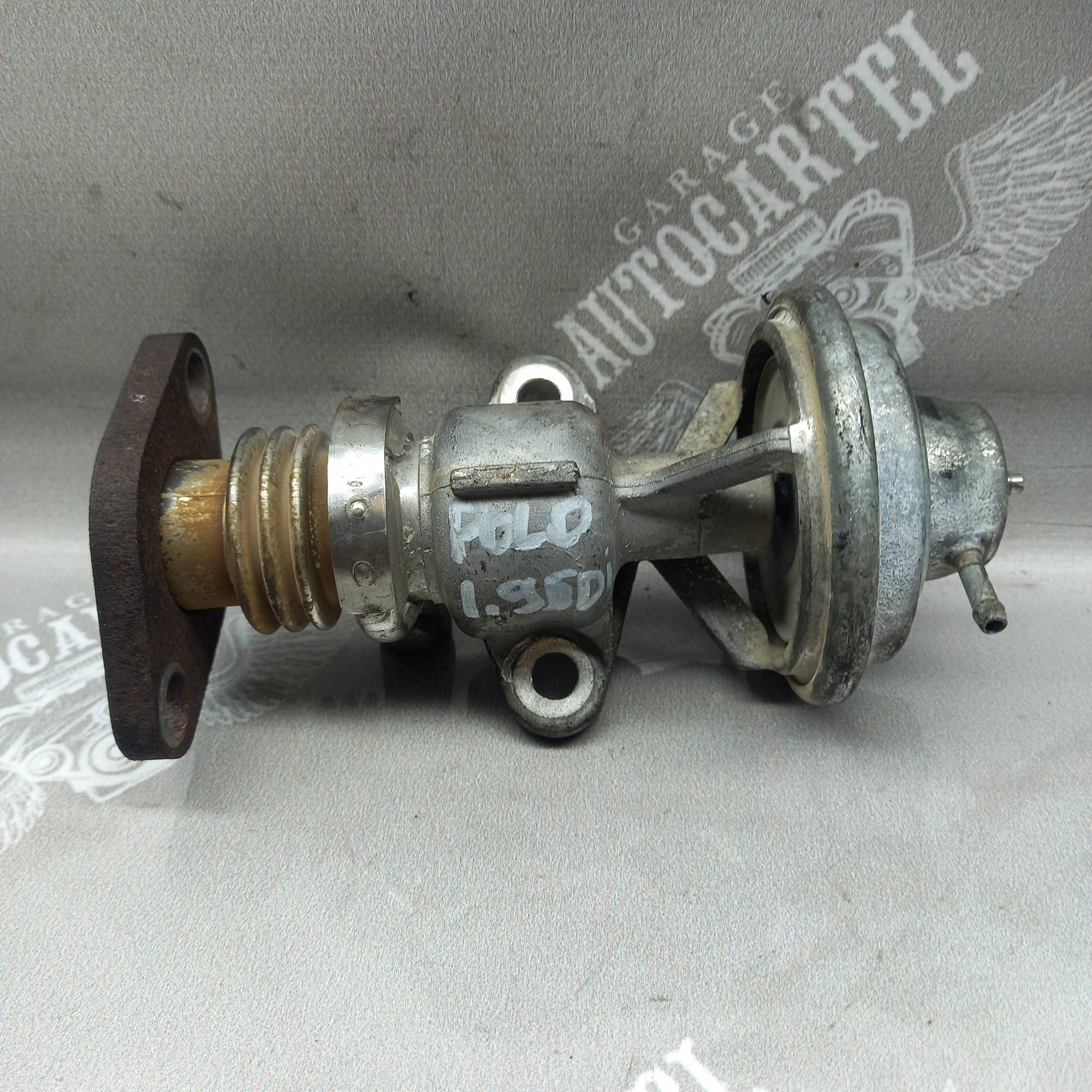 Клапан EGR механ VW Polo 1.9sdi 1994-1999 038131501 038131501