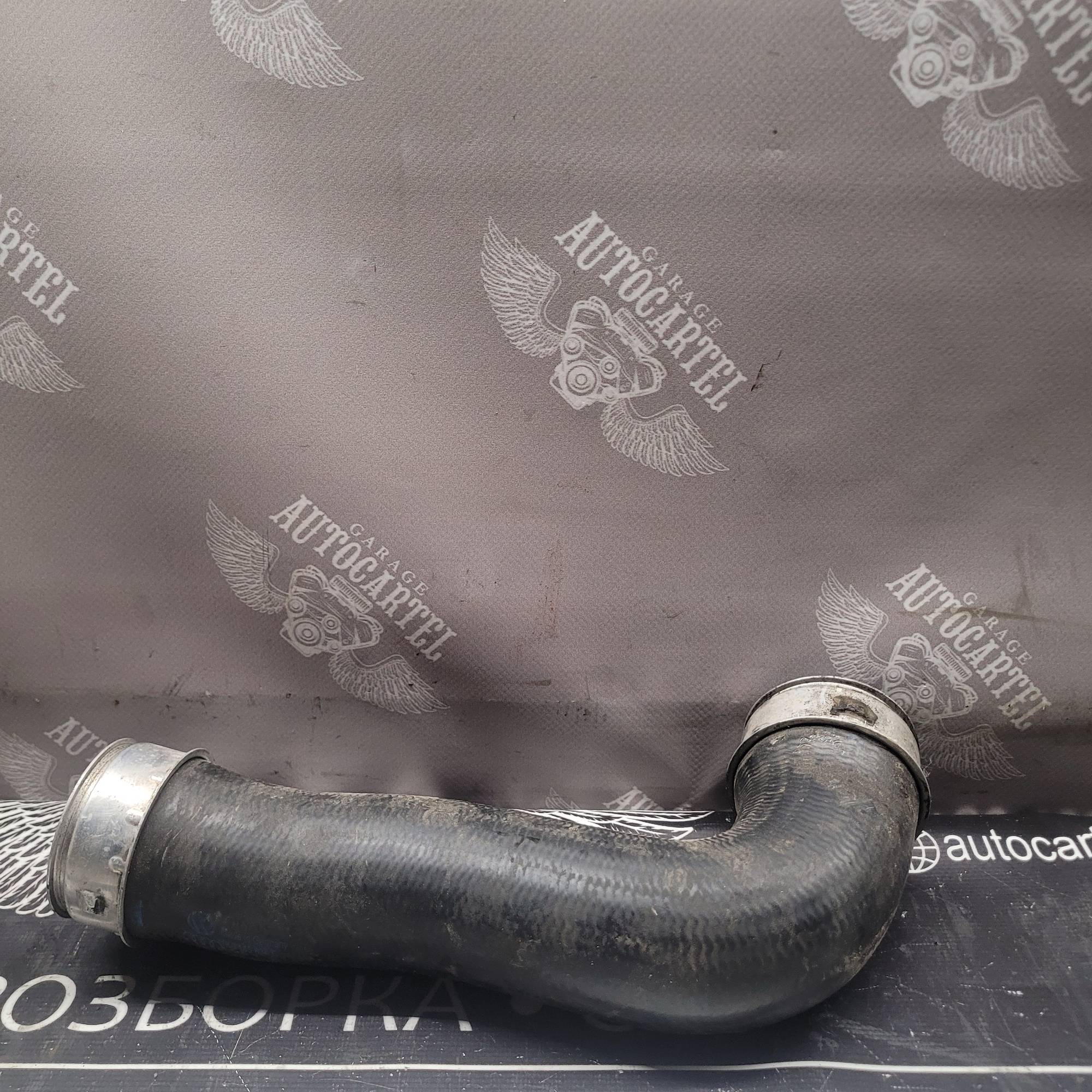 1K0145834G Патрубок vw golf 5