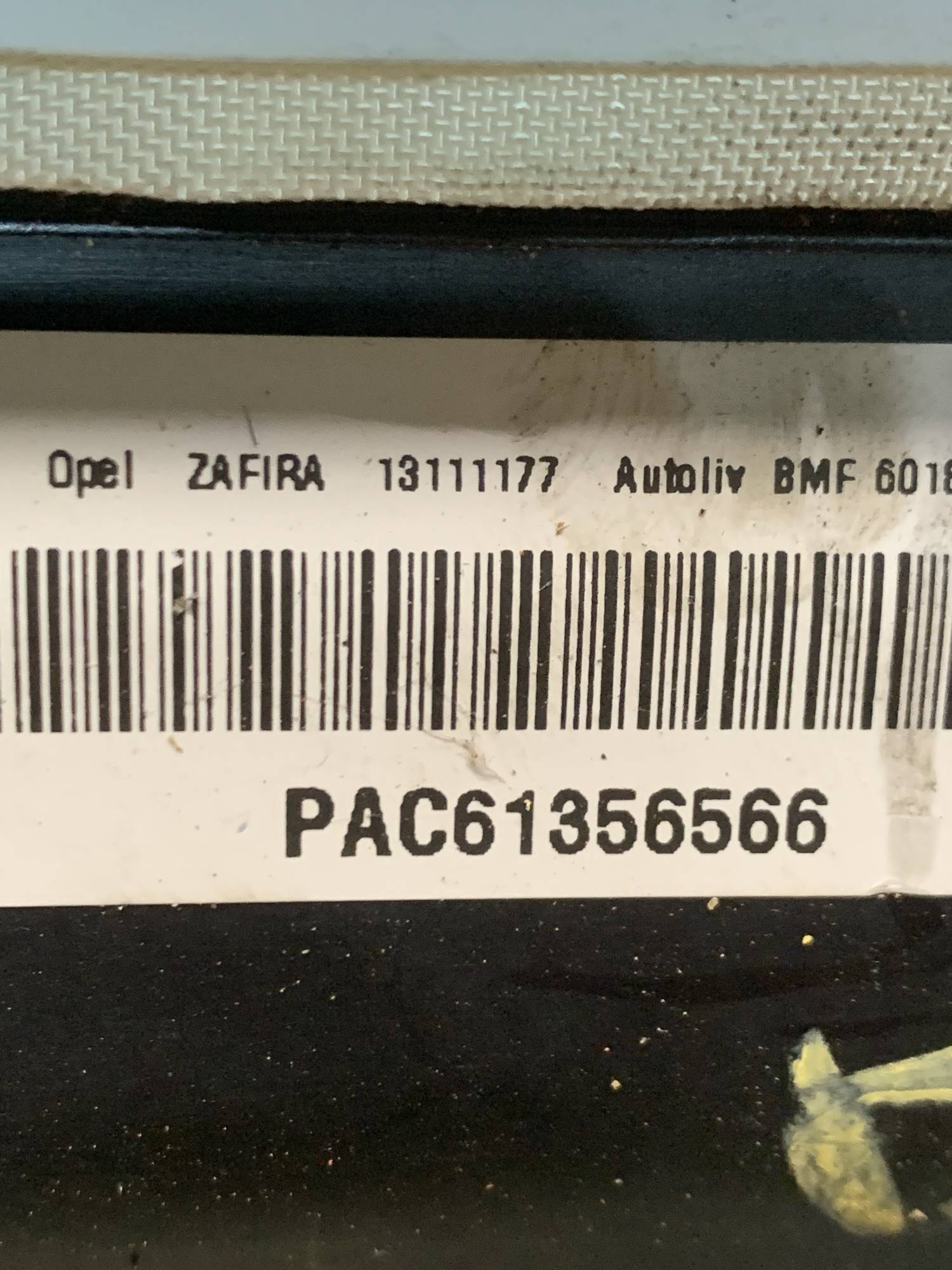 13111177 Подушка безпеки пасажир у торпедо Airbag Opel Zafira (B) 2005-2012