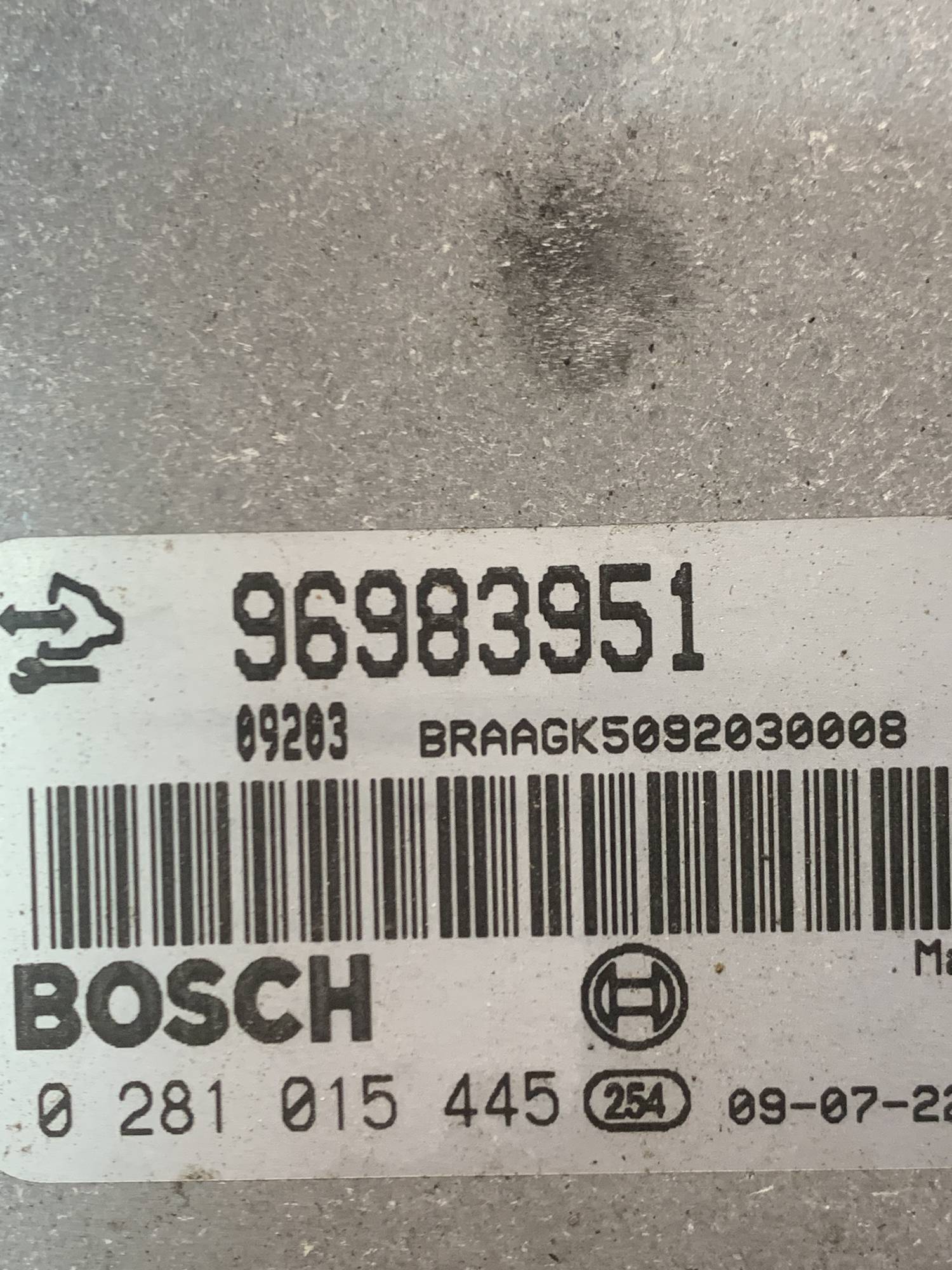 Блок керування двигуном Chevrolet Cruze 2.0 VCDI 96983951
