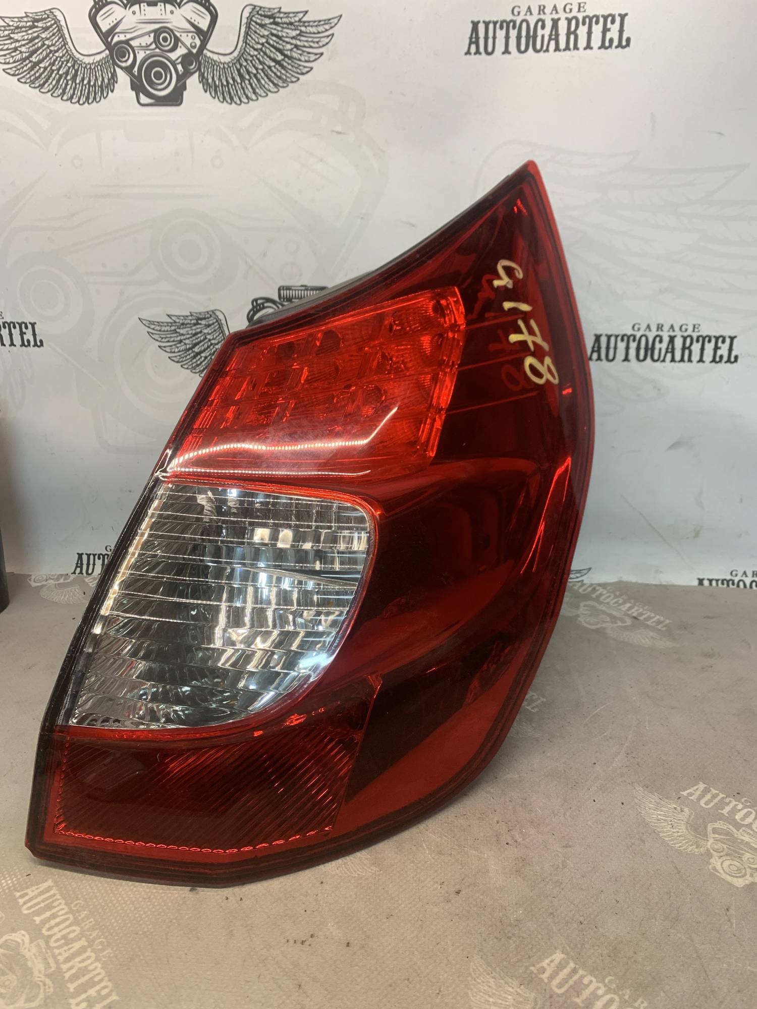 Ліхтар задній правий Renault Scenic 2 taiwan, 21759437