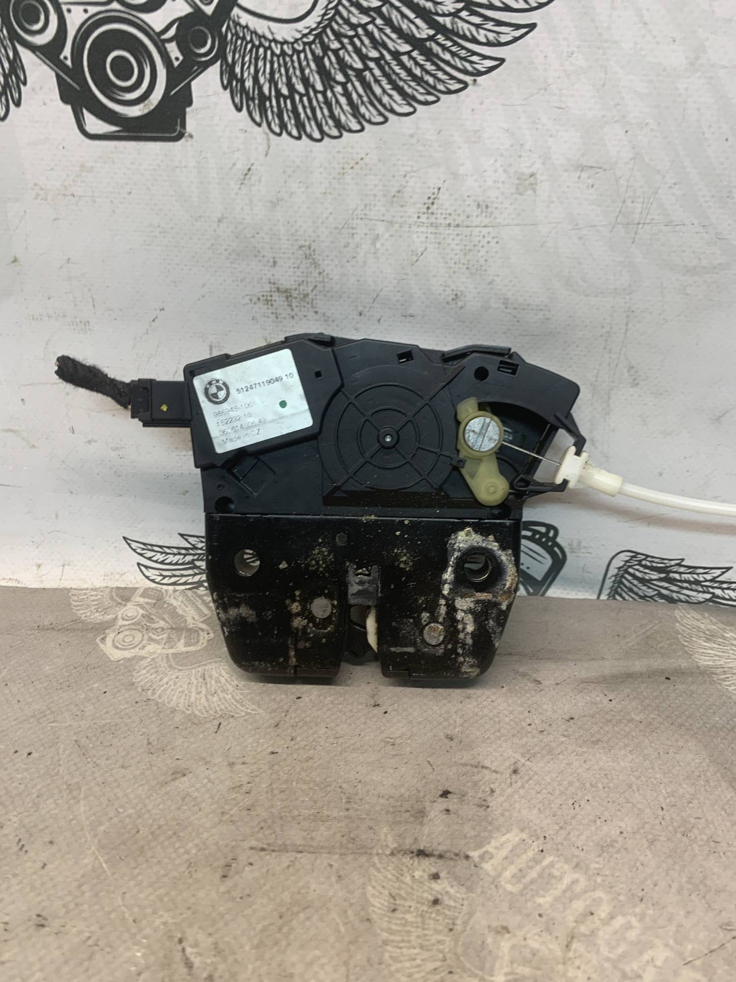 Замок кришки багажника для BMW 3 E90/E91/E92/E93 986945-106