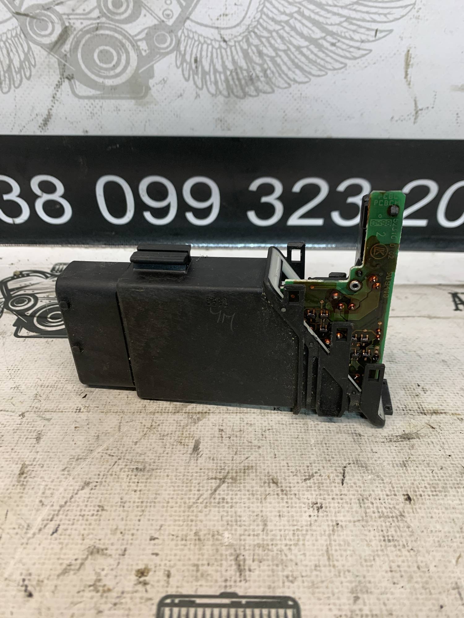 Блок склопідйомників переднього лівого volkswagen passat b5 101430-201