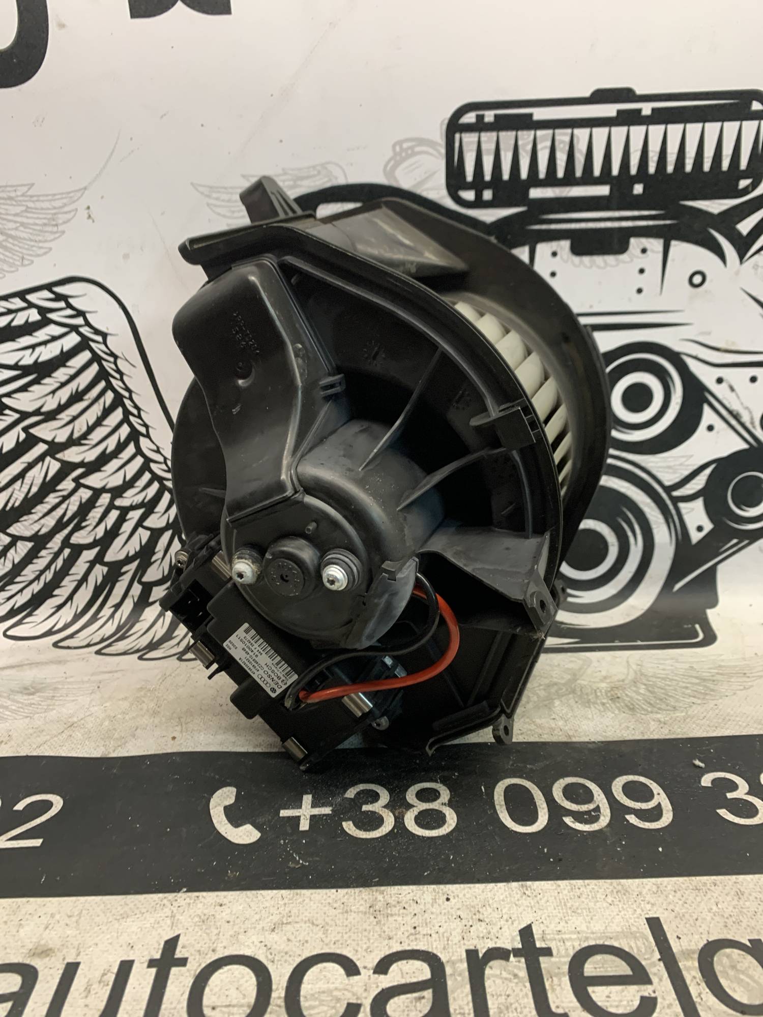 Мотор вентилятора пічки Audi A6 C6 4f0820521a