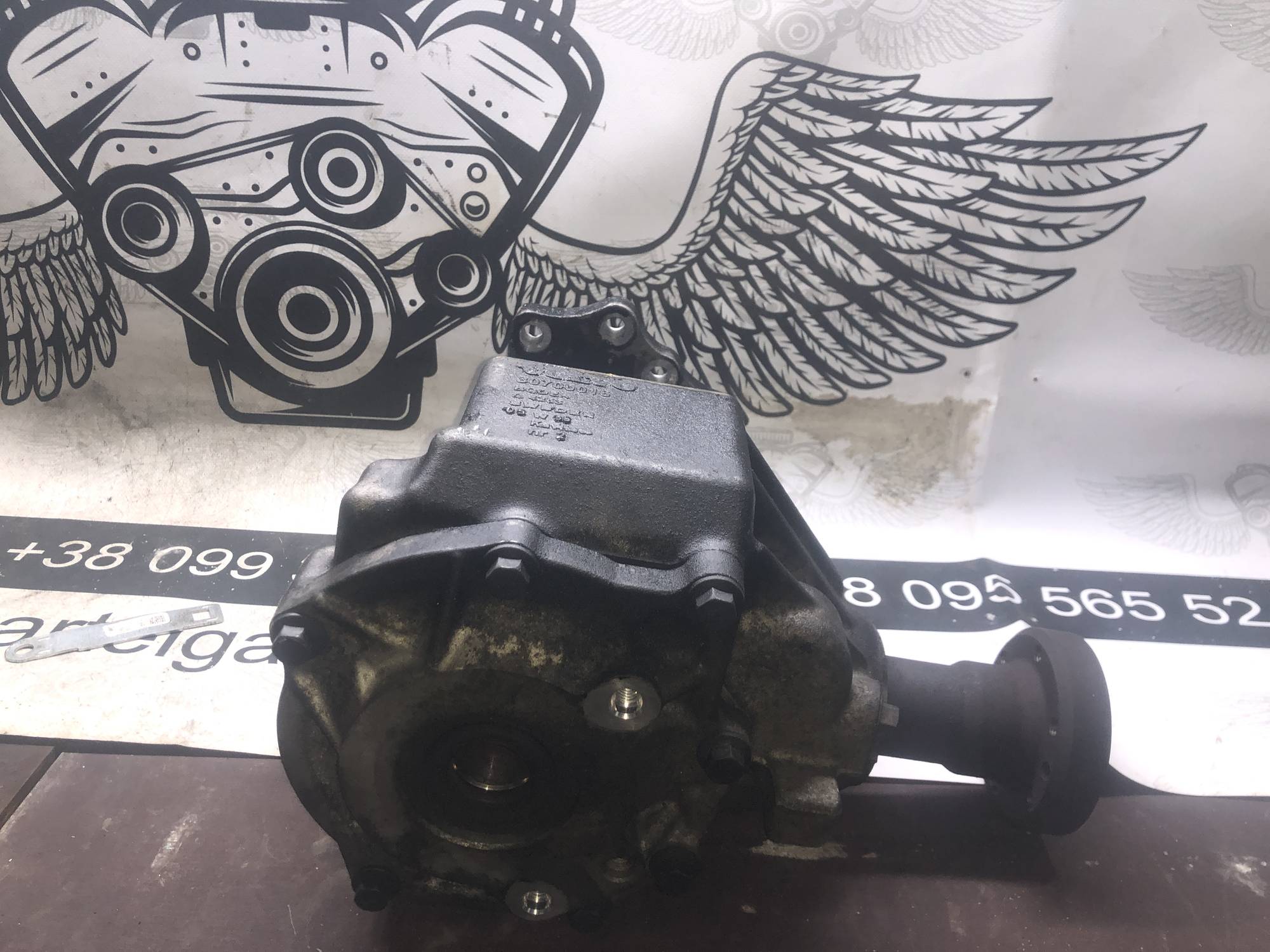 30700016 30700016 Volvo XC90 Коробка роздавальна