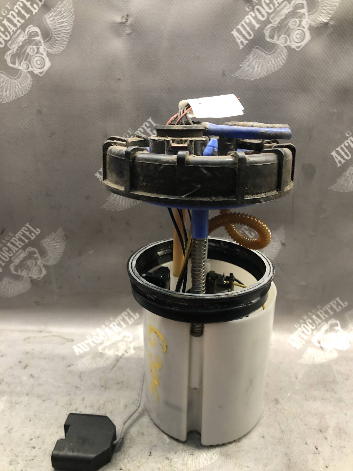 6r0919051l паливний насос 1.2 12V (1.4 ,1.6) 16V vw VW POLO 09-18