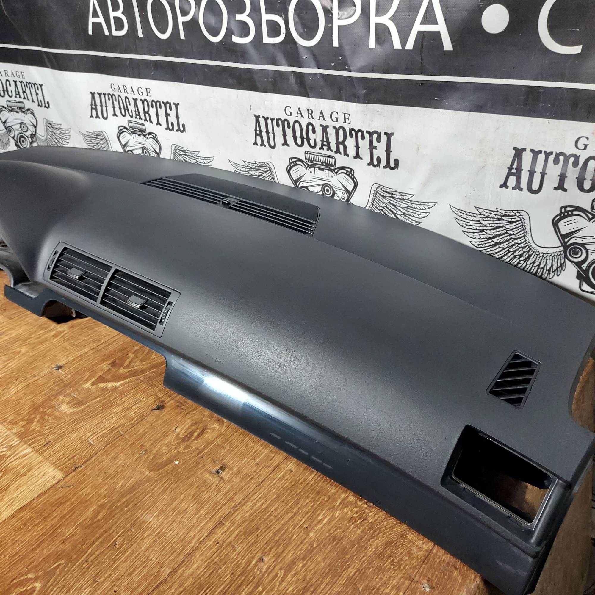 Торпедо Audi A4 B6 8E1857003A сірий T016
