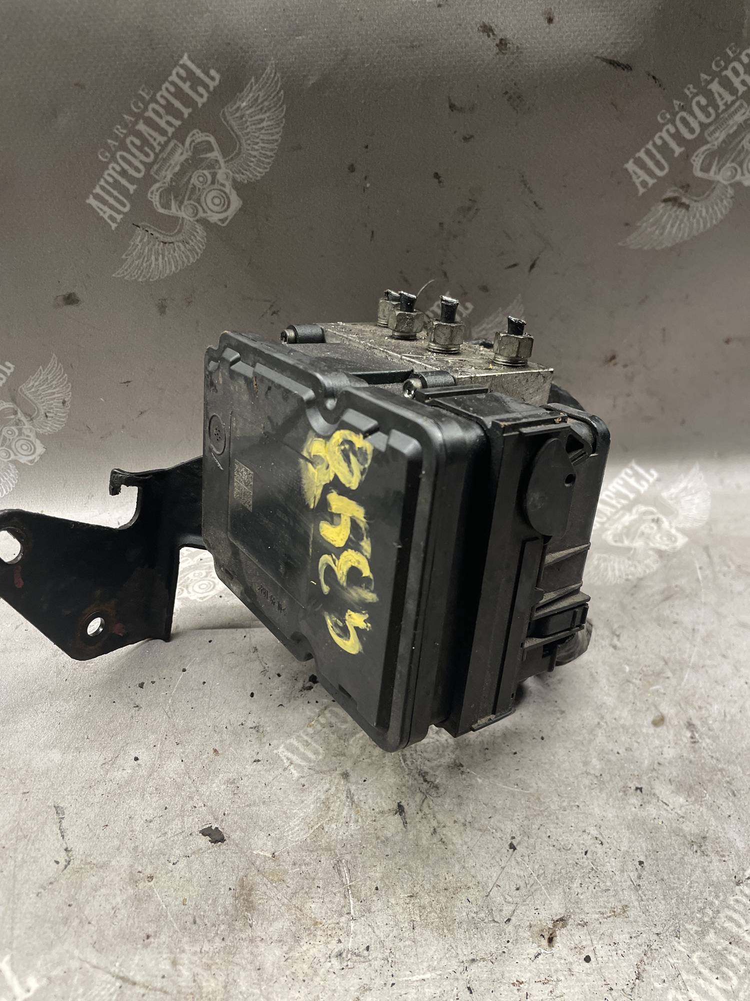Блок ABS/ насос ABS Chrysler PT Cruiser p05085413ac