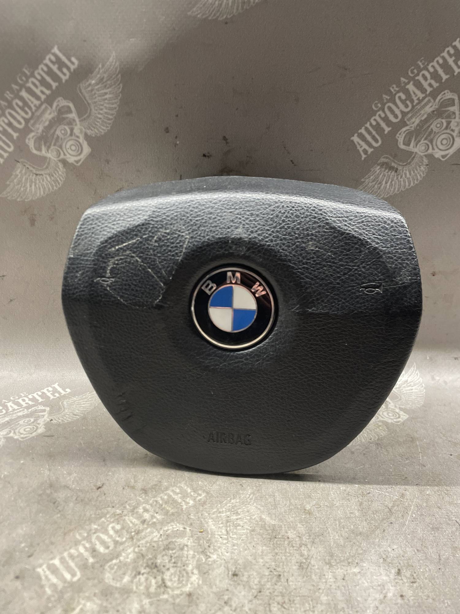 Подушка безпеки водійська (AirBag) BMW F10 F11 618634700a