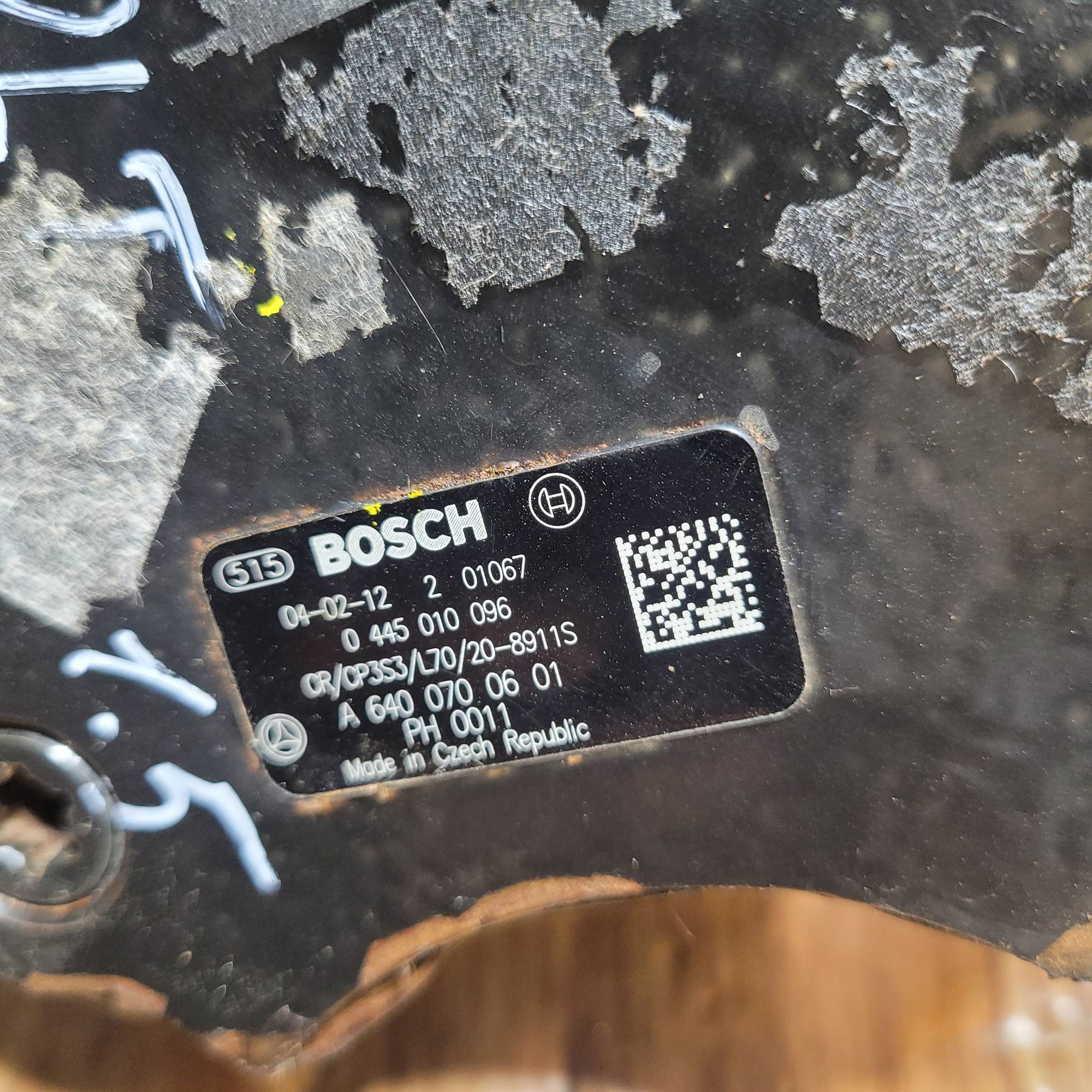 Паливний насос високого тиску, ТНВД BOSCH Mercedes 169 1,8 CDI A640070060