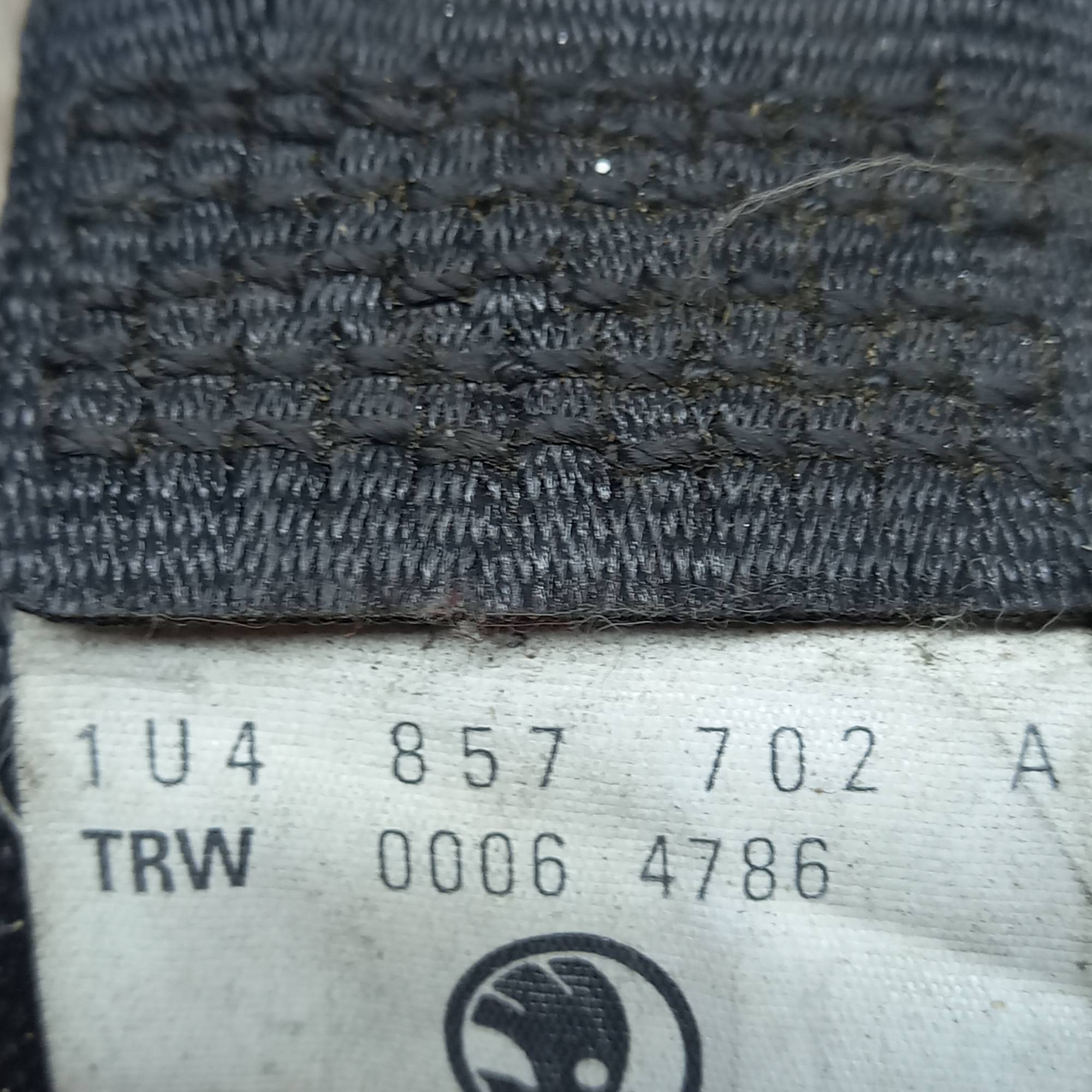 Ремінь безпеки передній правий Skoda Octavia Tour 1u4857702a