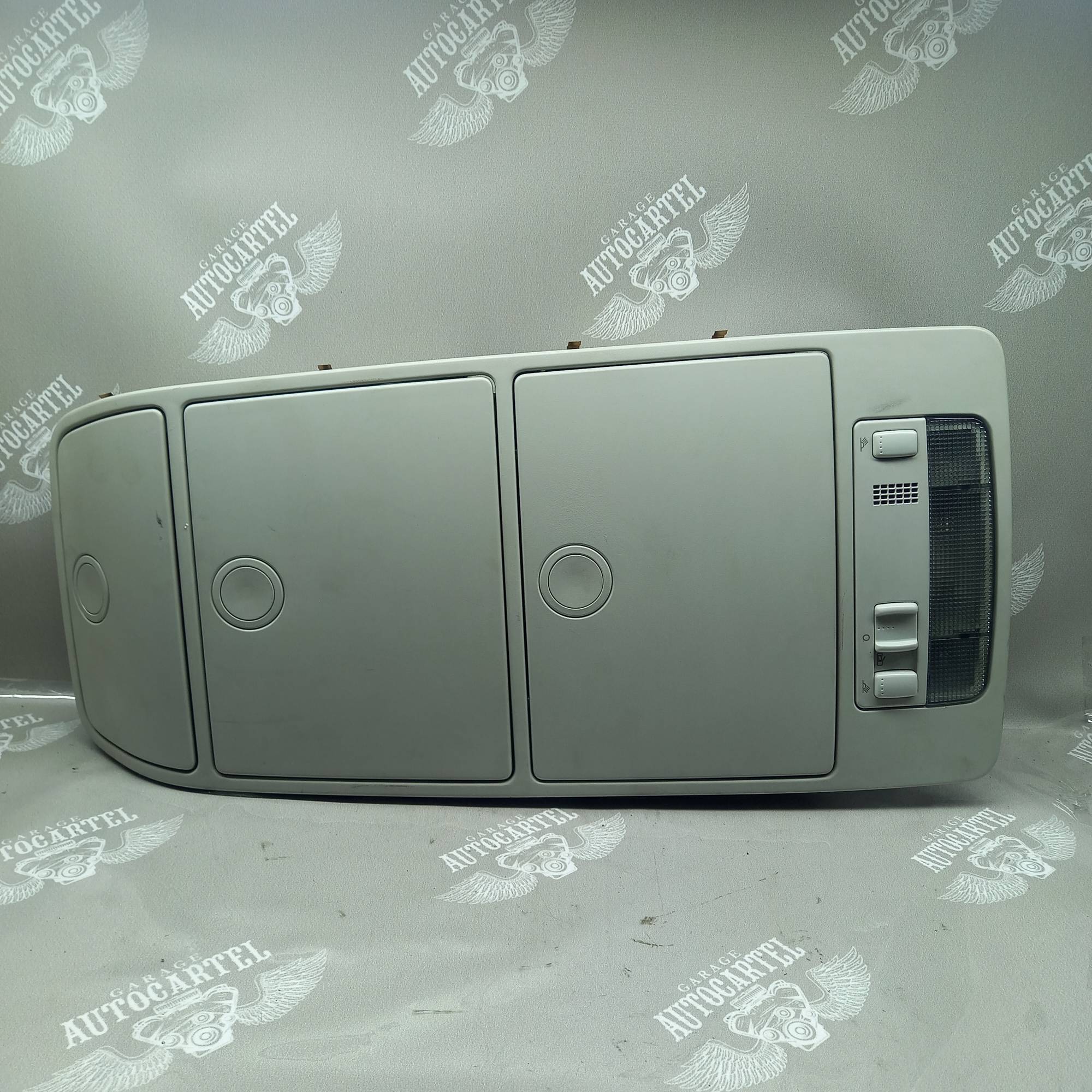 Речове відділення Volkswagen TOURAN 1 2003-2015 (Фольксваген Туран 1), 1T0868837B (
