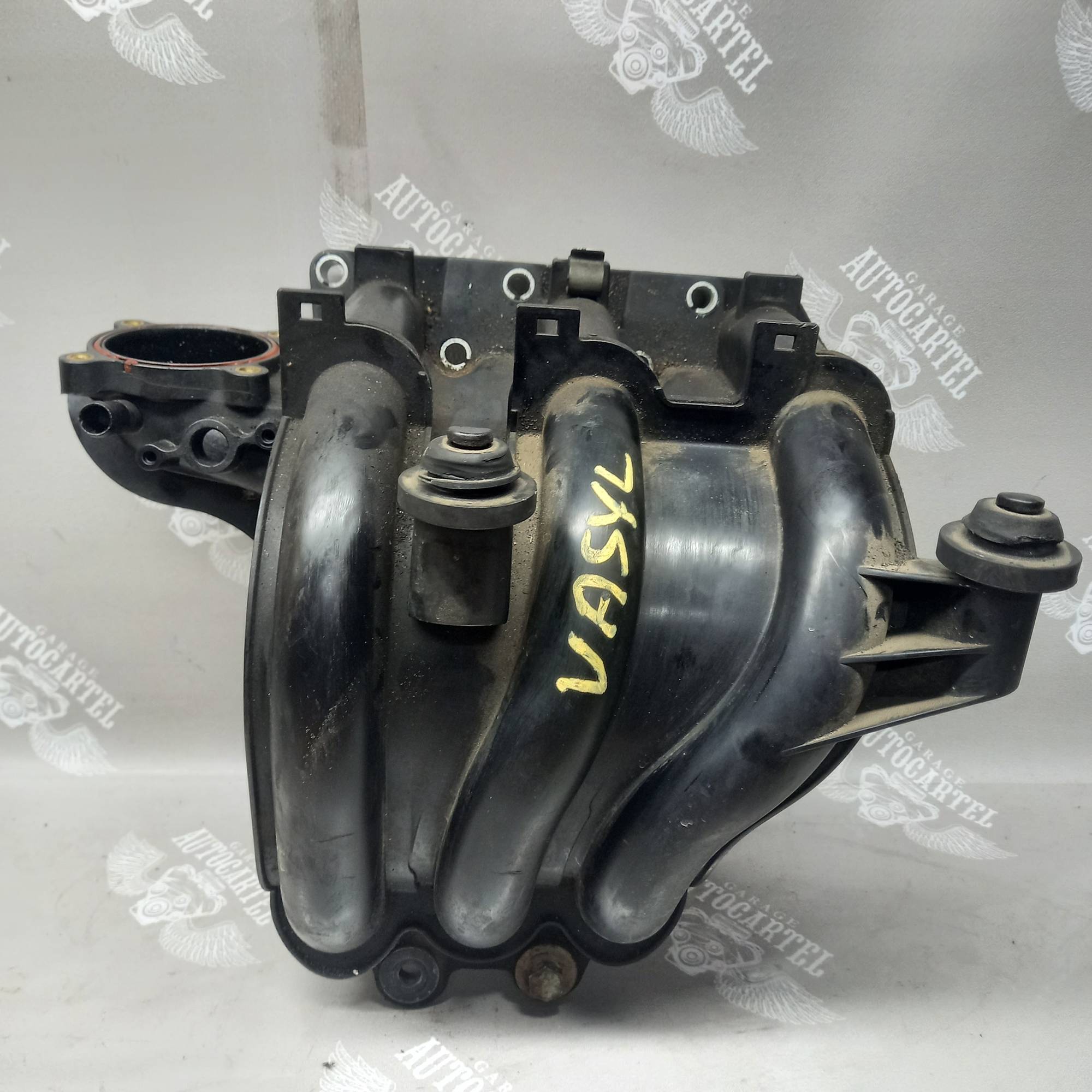 Колектор впускний 1.2 6V POLO 4 FABIA 1 03D129743D 5ws02530