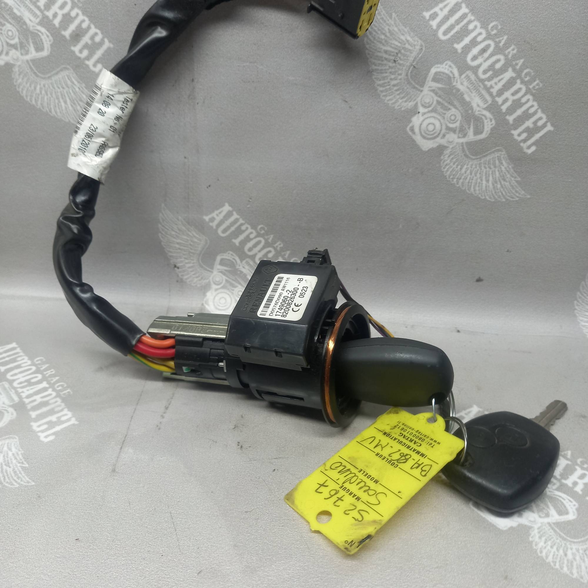 Замок запалювання Dacia Duster/Logan II/Sandero II/ Renault Logan 487004353r