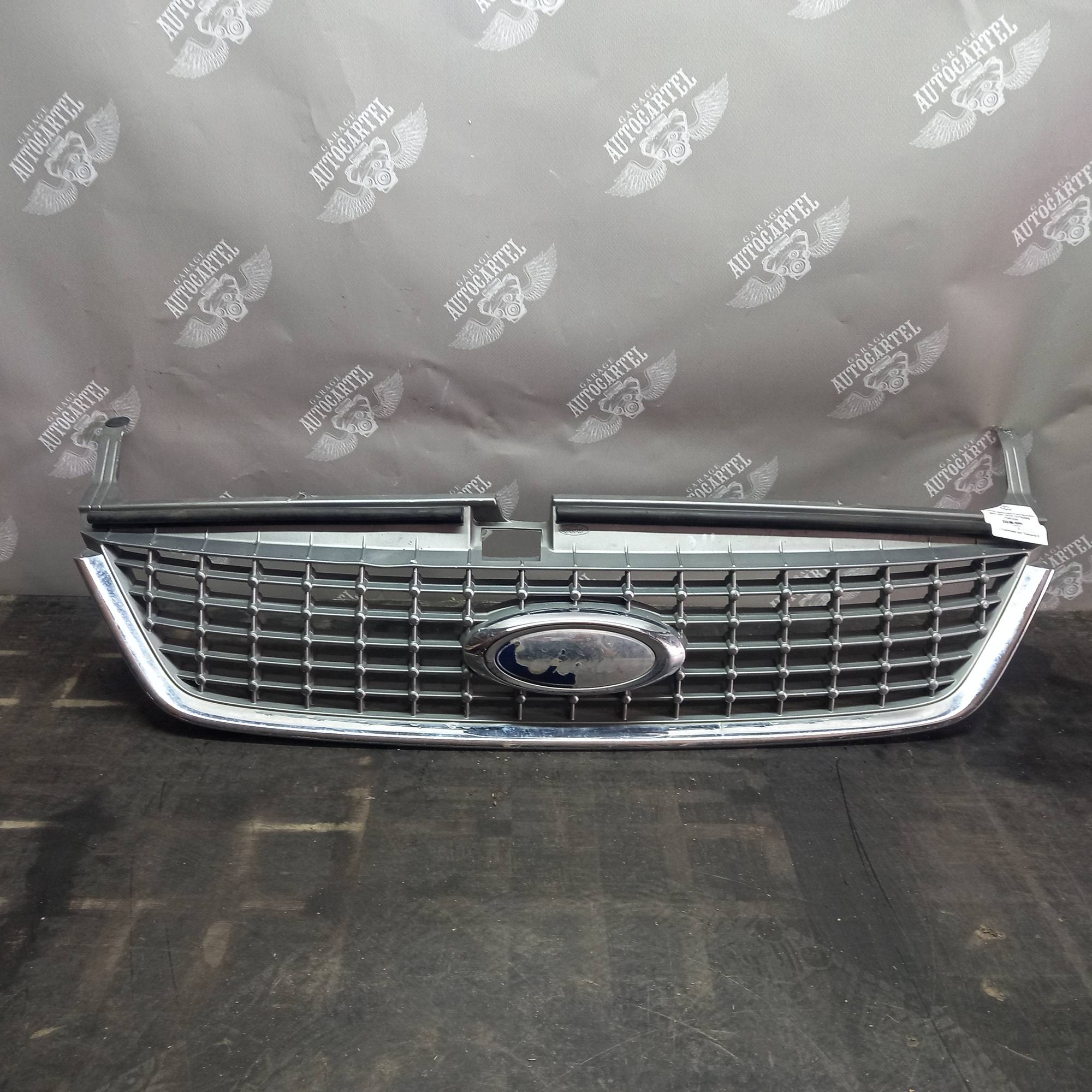 Решітка радіатора Ford Mondeo MK4 2007-2014 7s718200a, 21483554
