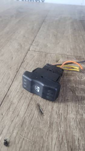 22681 Кнопка склопідйомника Renault Logan 1