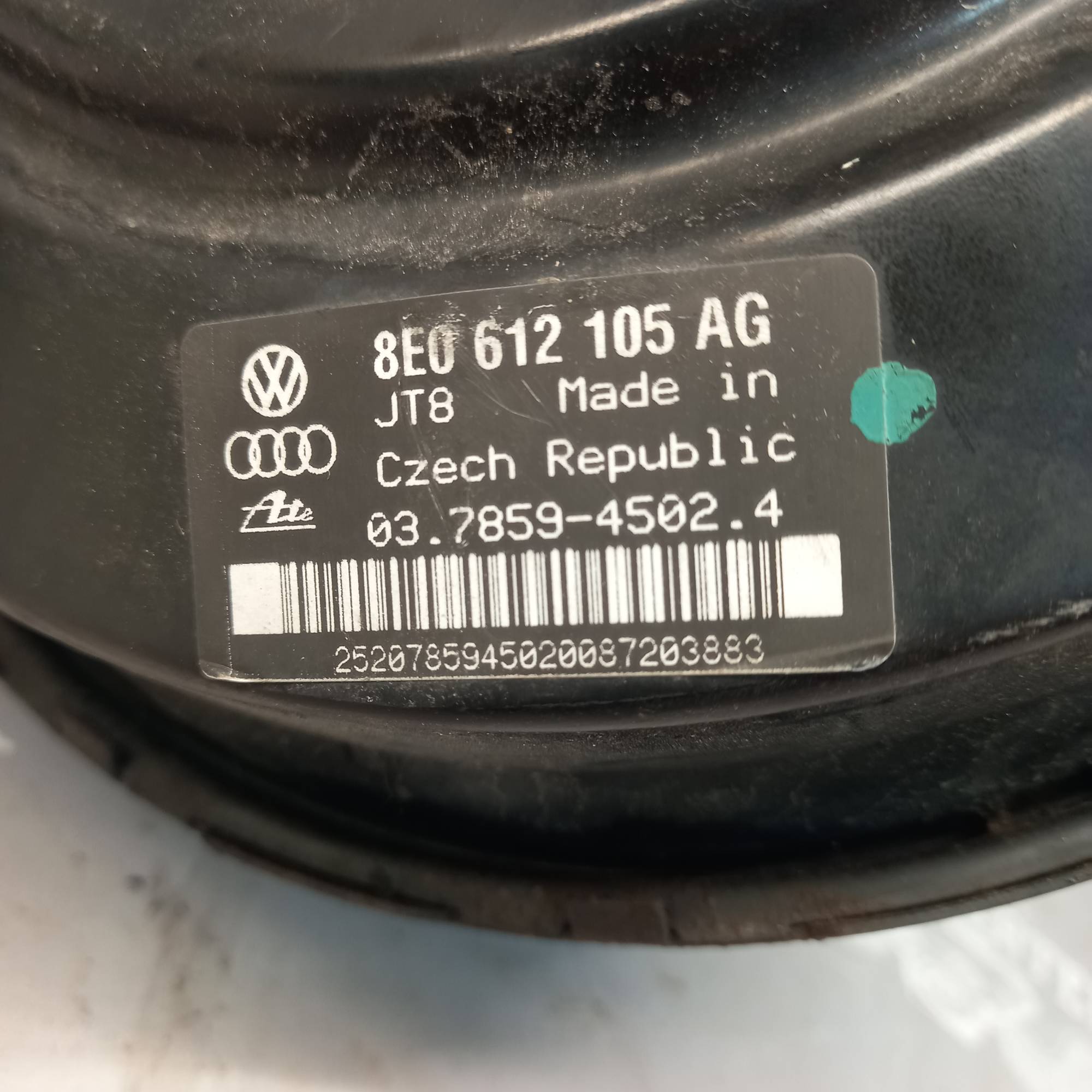 8e0612105ag вакумний підсилювач гальм ,вакум Audi A4 B7 2.0D 8E0612105AG