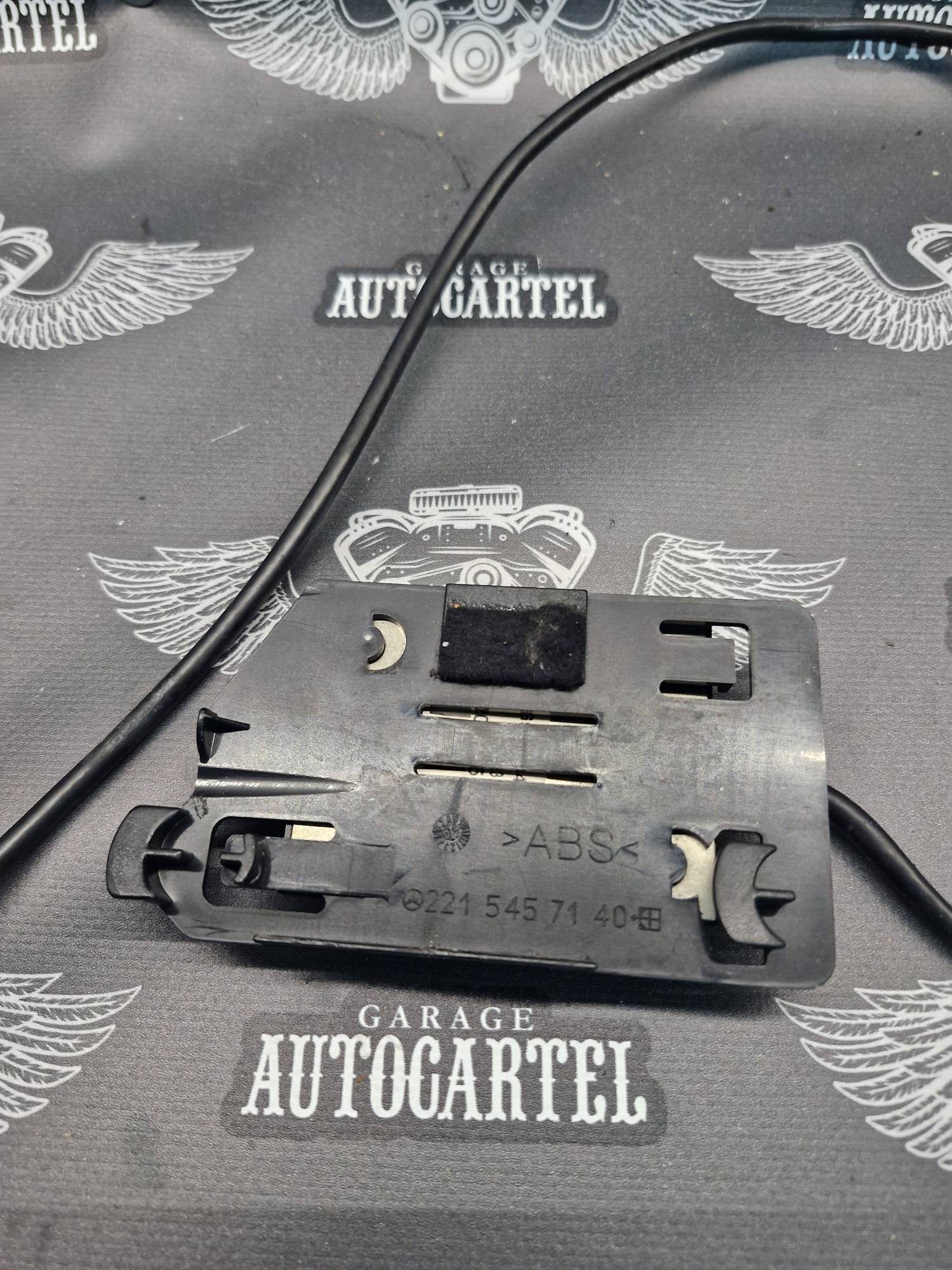 a2215457140 Антенна Bluetooth MERCEDES-BENZ W221 2005-2013