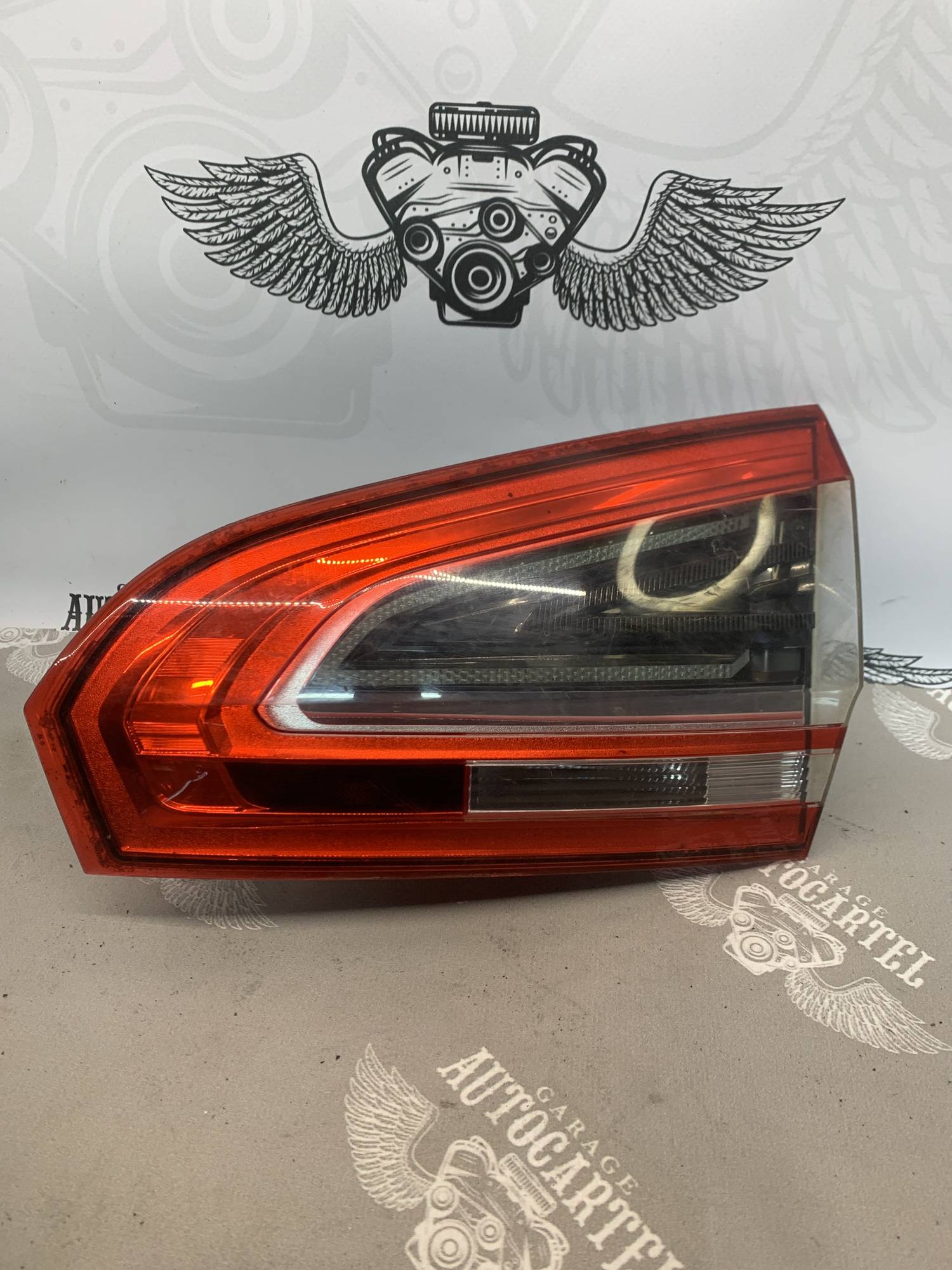 Ліхтар задній правий у кришку FORD S-MAX am2113a602af