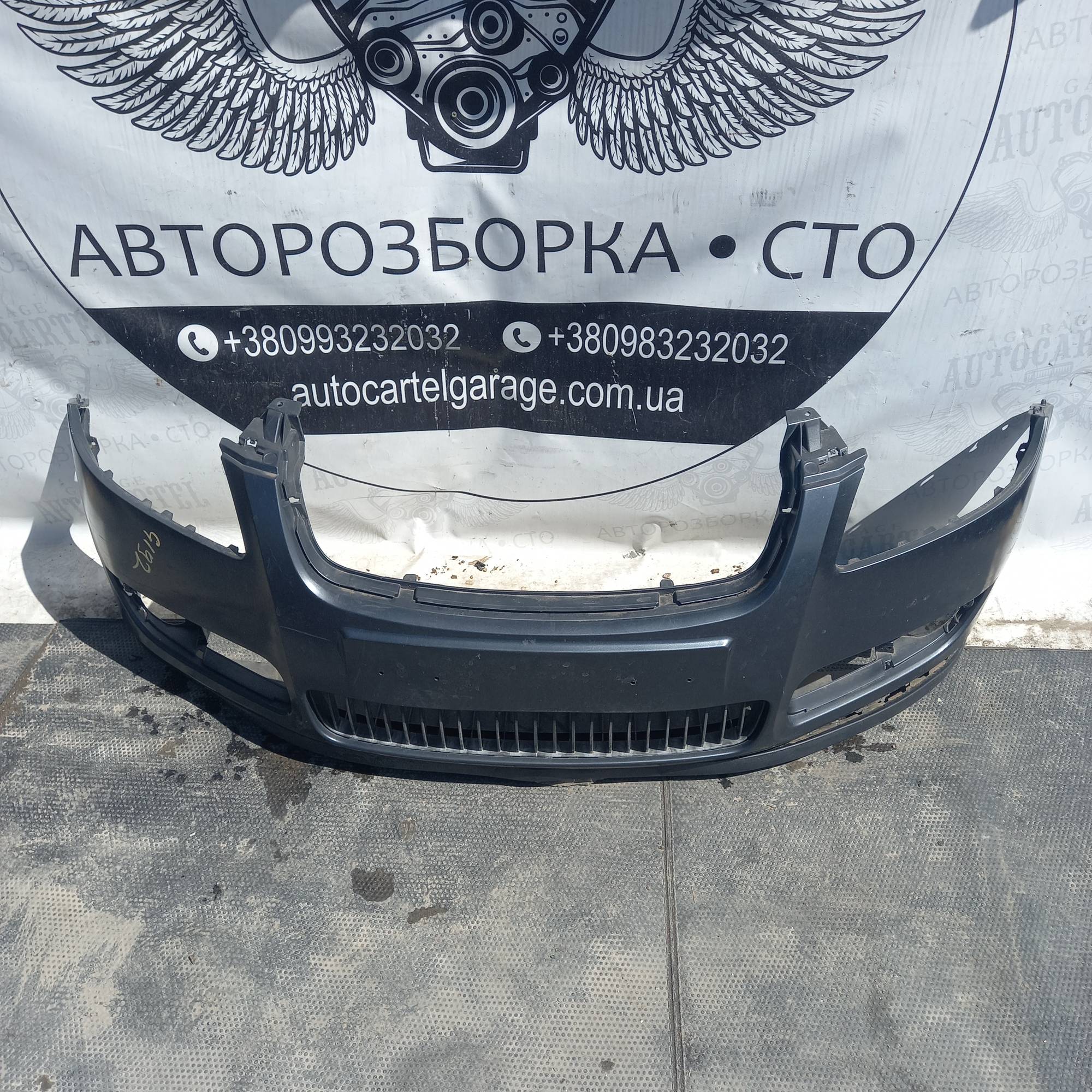 Бампер передній Skoda Roomster 2009, 21755545