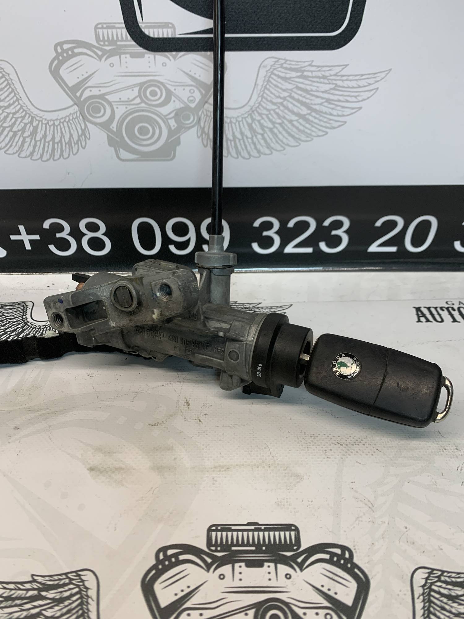 Замок запалювання із ключем Skoda Fabia New superb 1 4b0905851f