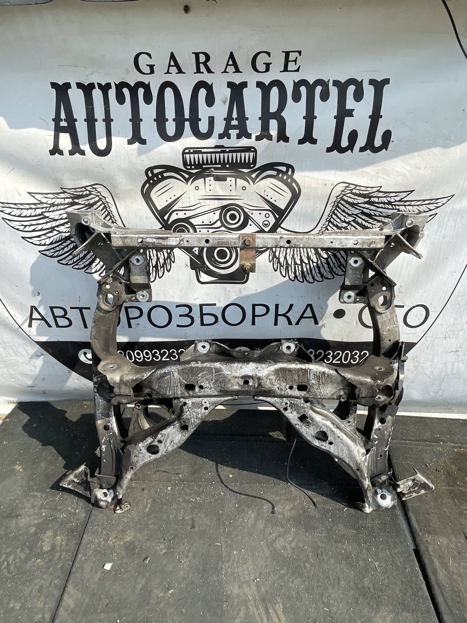 Балка передня,підрамник BMW F10 21100772