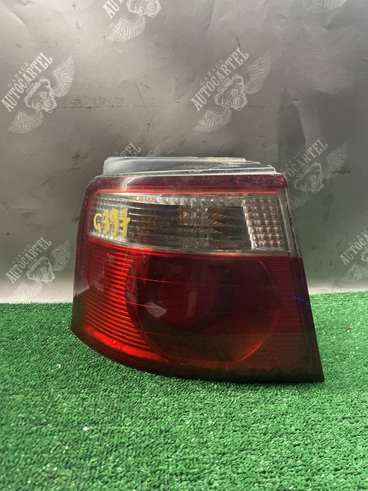 Ліхтар задній лівий Kia Carens зовнішній OK2FB51140