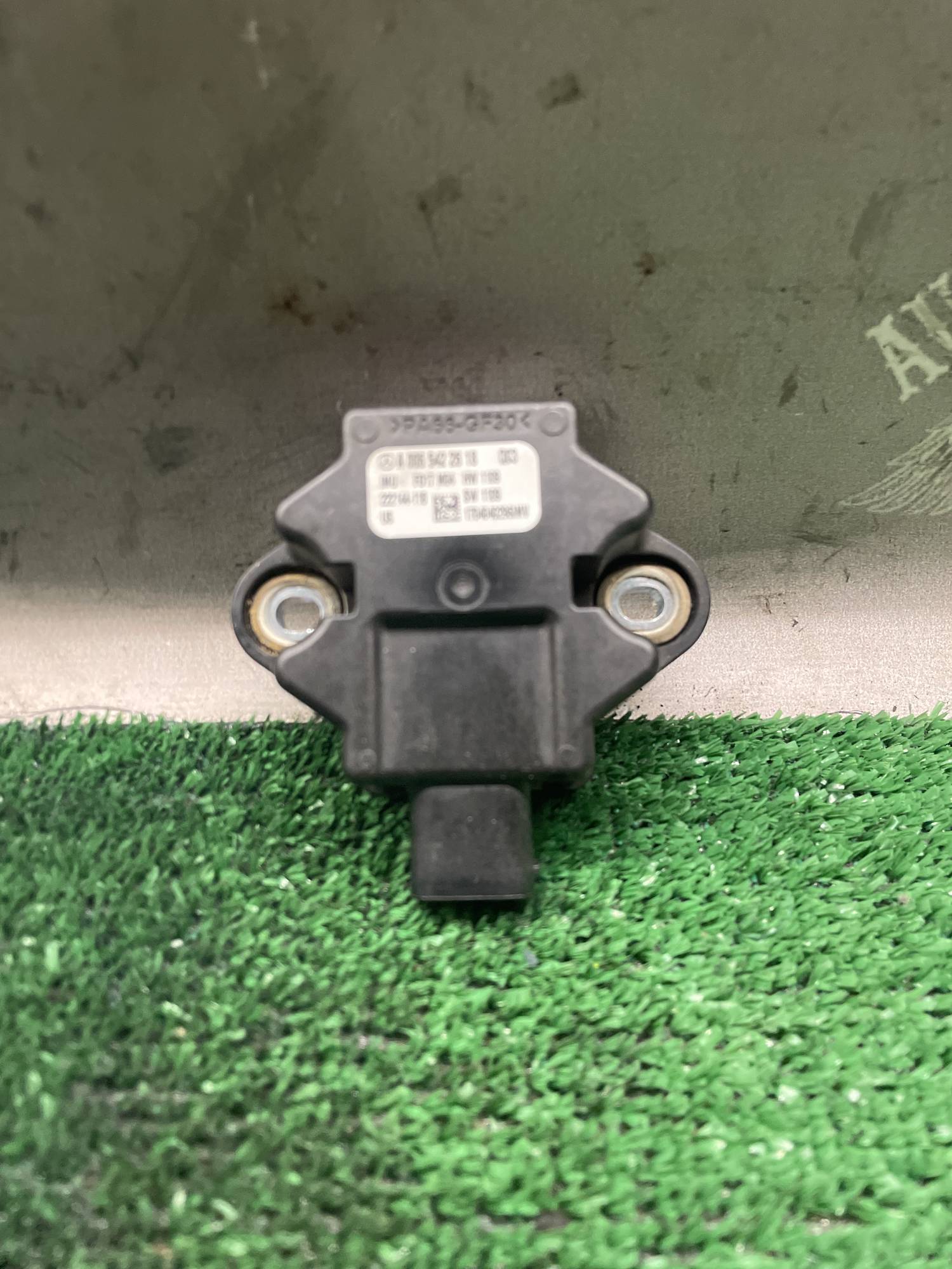 Датчик прискорення (ESP) Mercedes ML/GLE W166 a0065422618