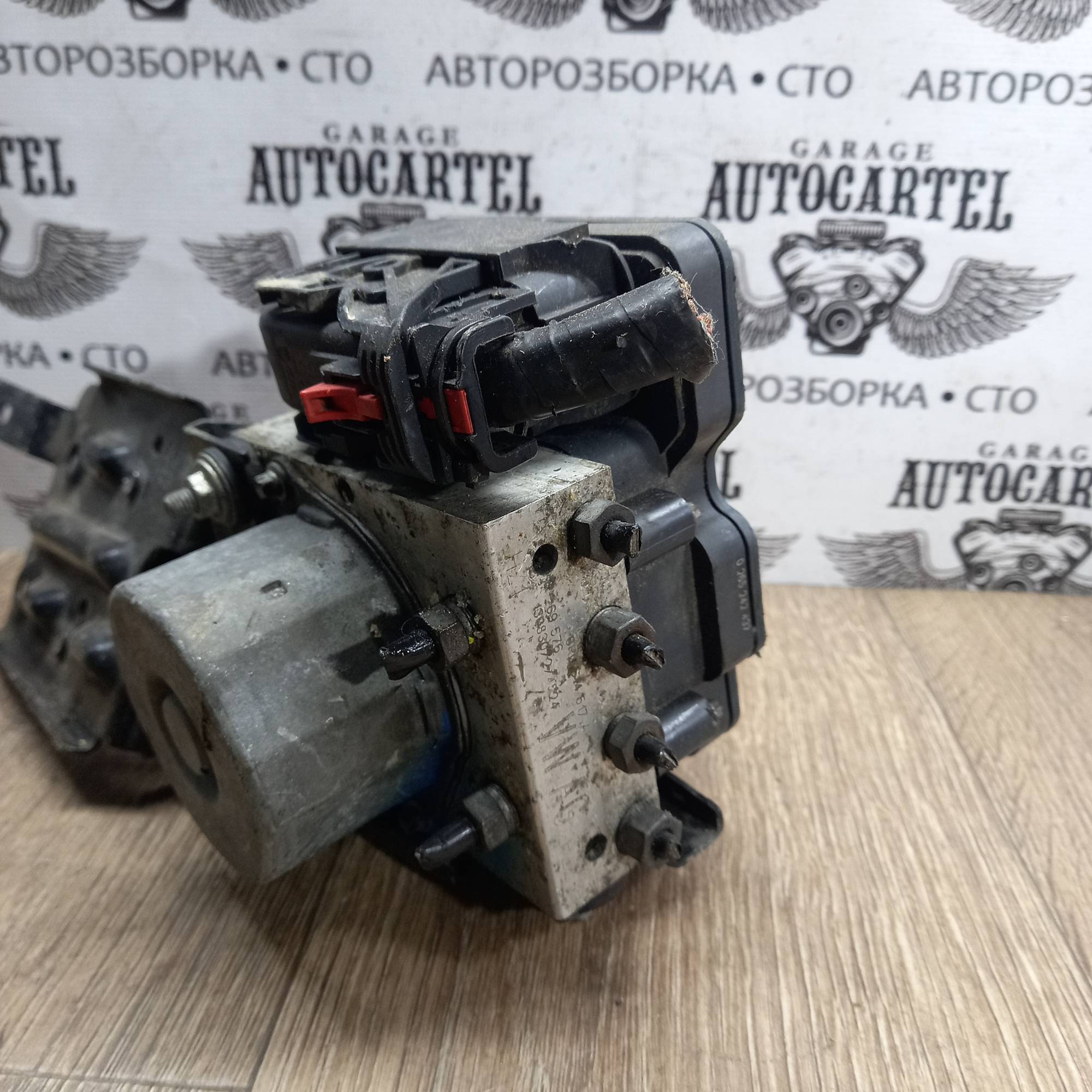 БЛОК ABS SKODA FABIA II 07- 14R 6R0907379AT