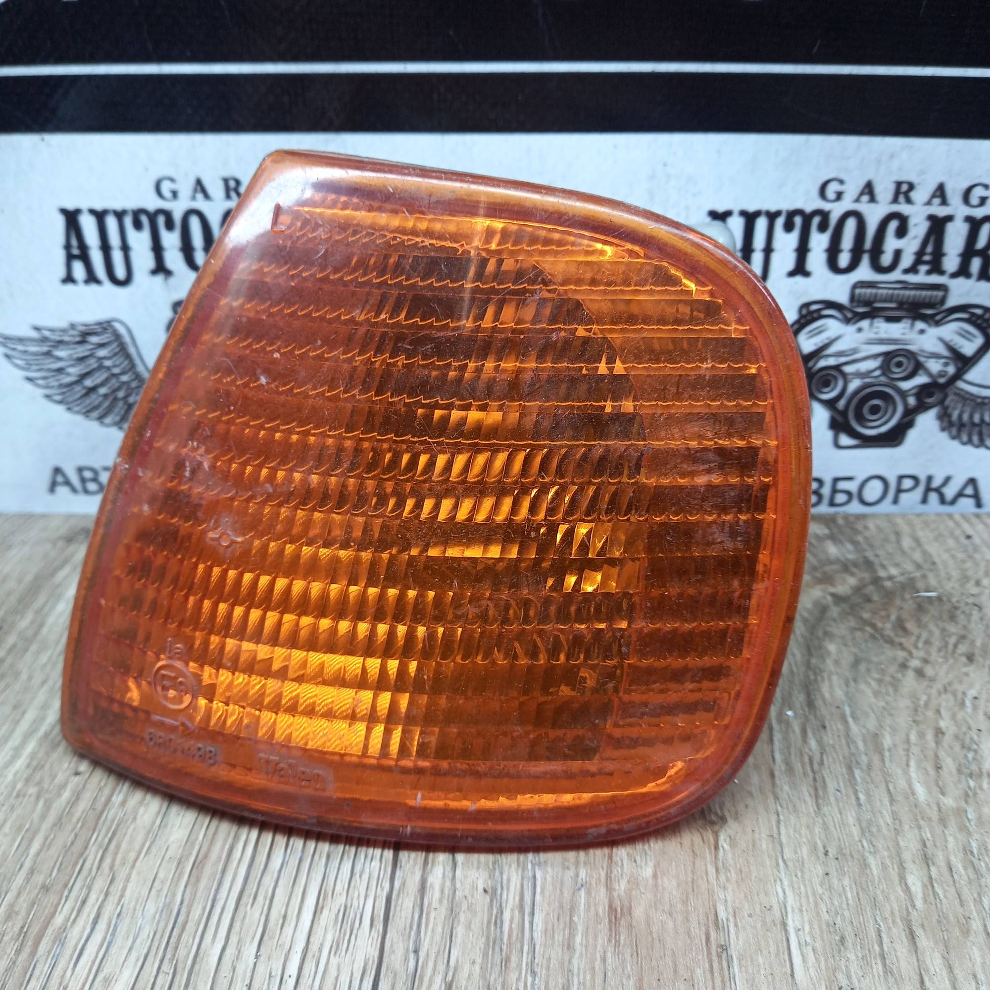 6k5953049b, Показчик повороту лівий жовтий без патрону Vw Polo iii 6k, CADDY II