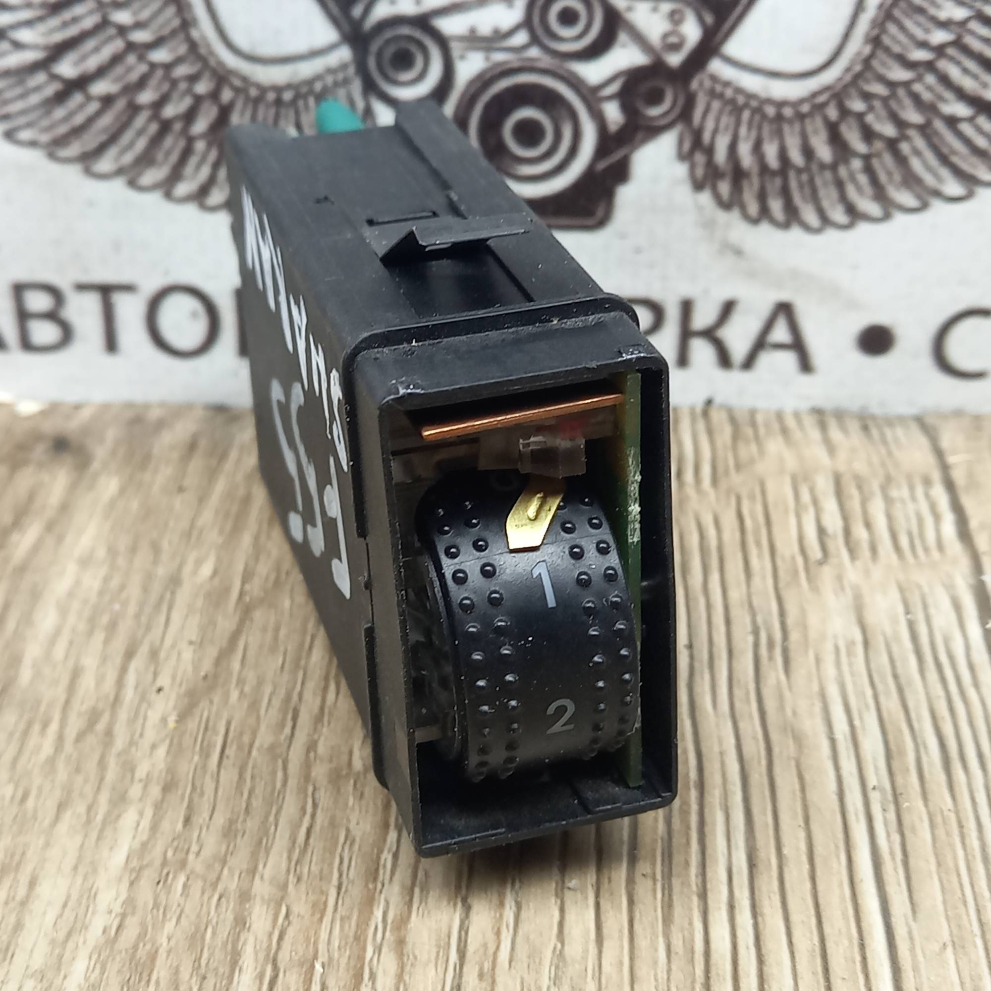 7m3963563 Кнопка обігріву сидінь VOLKSWAGEN SHARAN 1995-2010