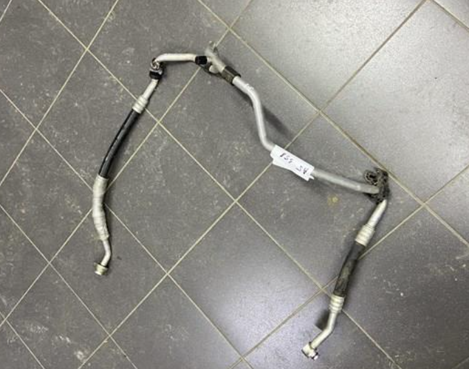 1k0820743ca трубка кондиціонера volkswagen golf 5 1.6
