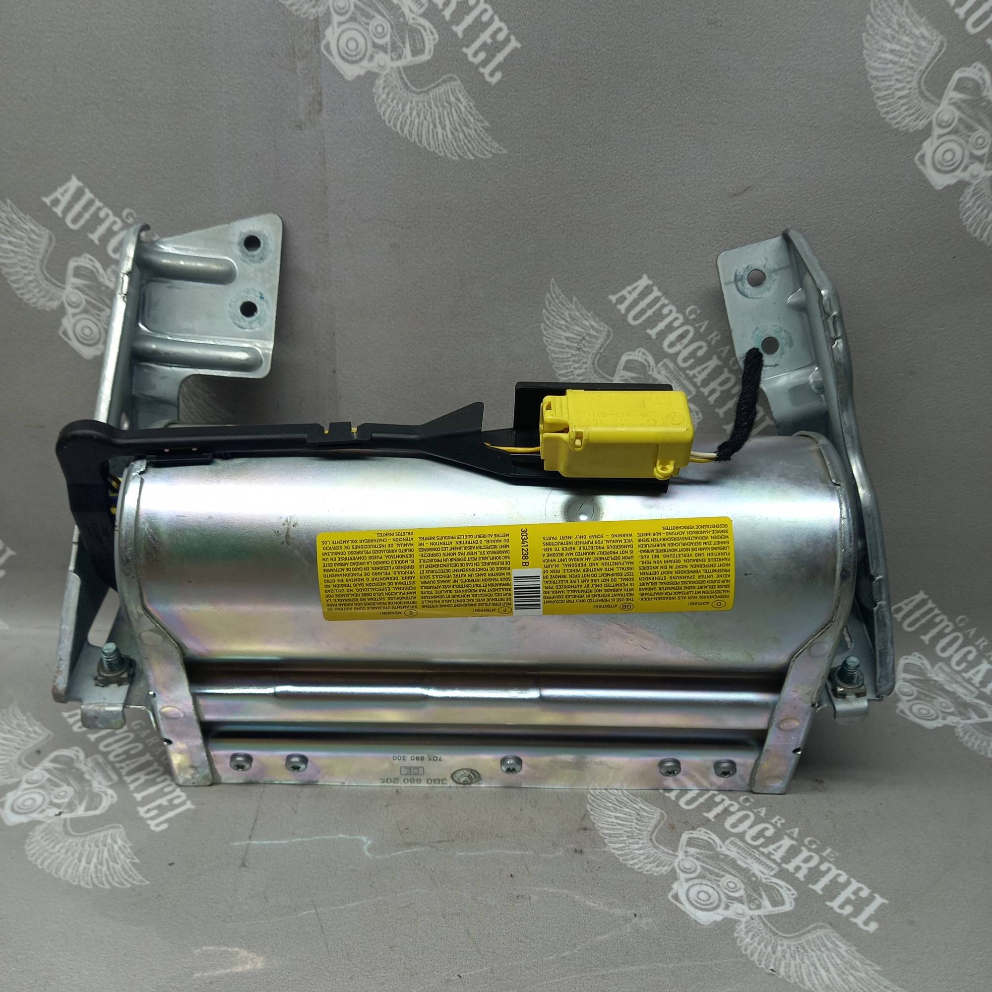 Подушка безпеки пасажира Skoda SuperB, VW Passat B5, 3b0880204h
