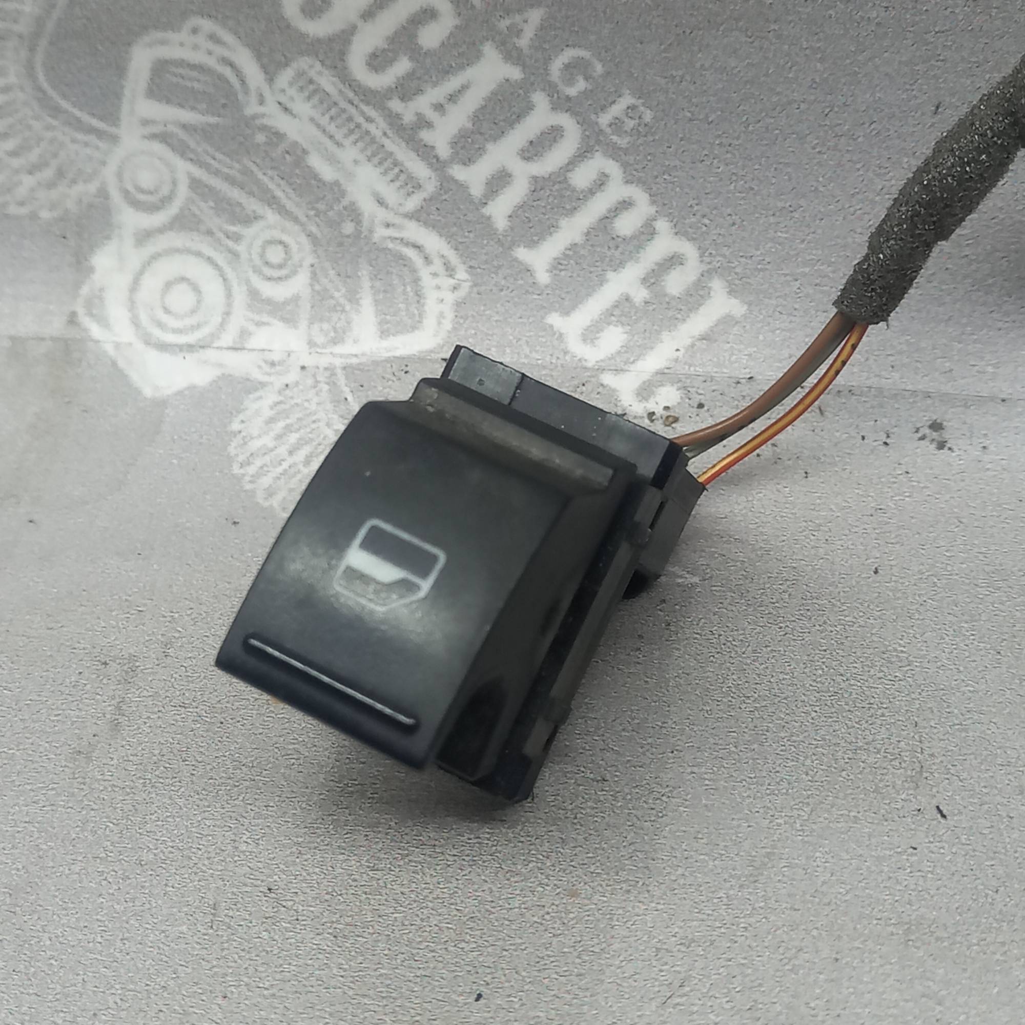 Кнопка склопідіймача Volkswagen 1KD959855, 7L6959855B чорна пасажир PASSAT(3C5), 2006