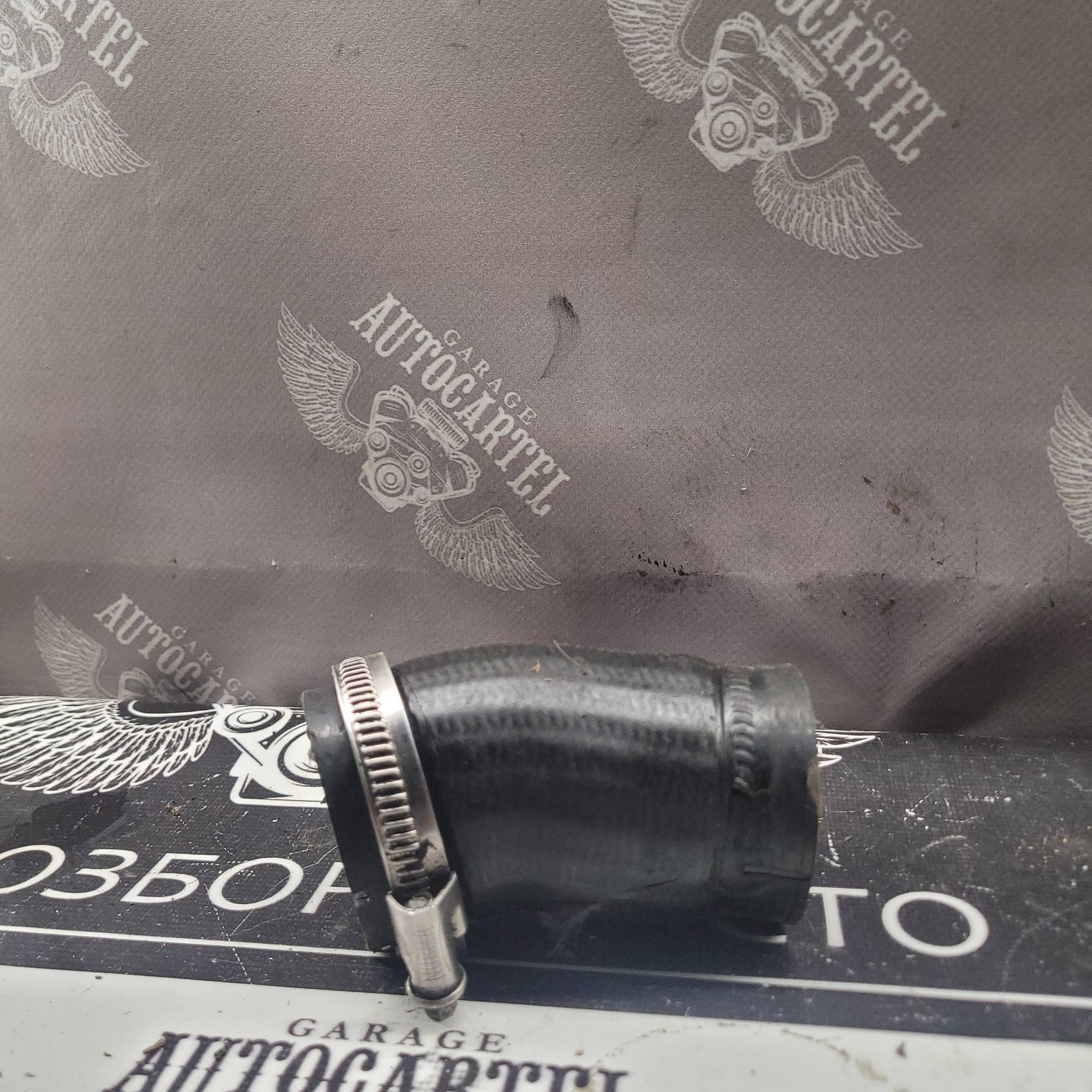 Патрубок інтеркулера 6R0145762T для Audi/Seat/Skoda/Volkswagen
