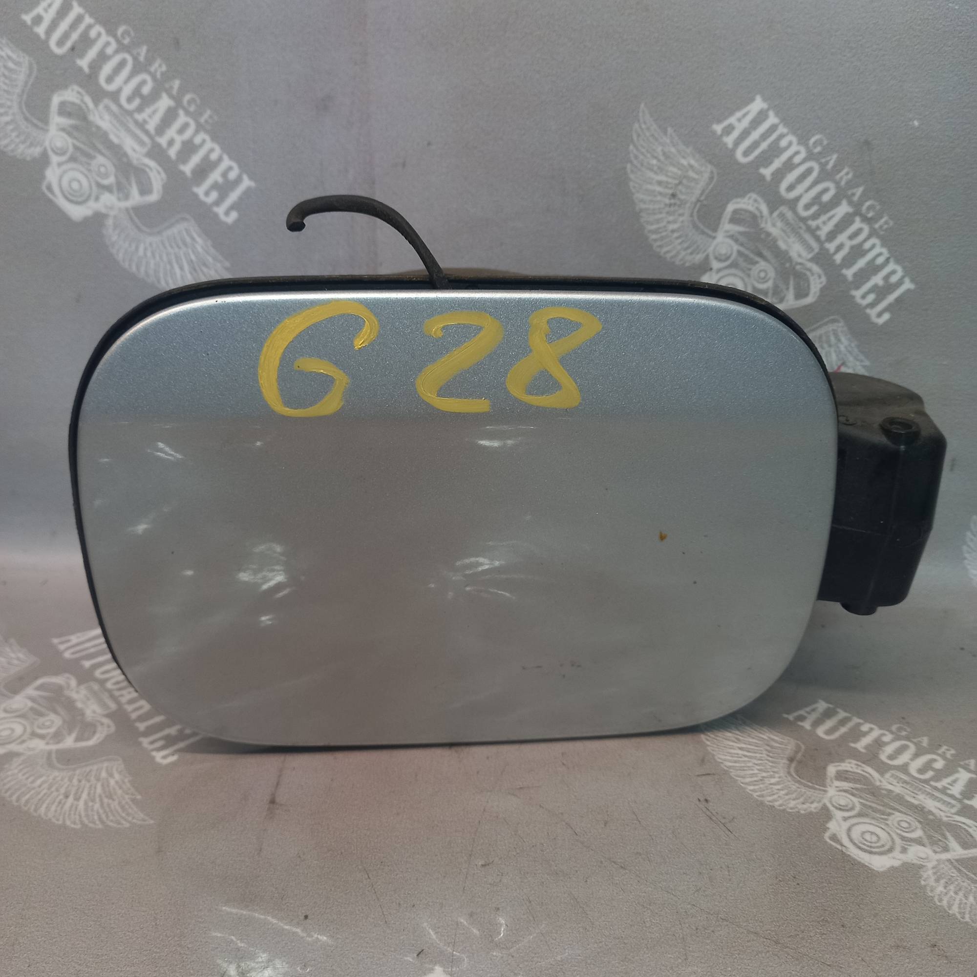 Лючок бака VW GOLF VI УНІВЕРСАЛ 1k9809857, 21456053 la7w