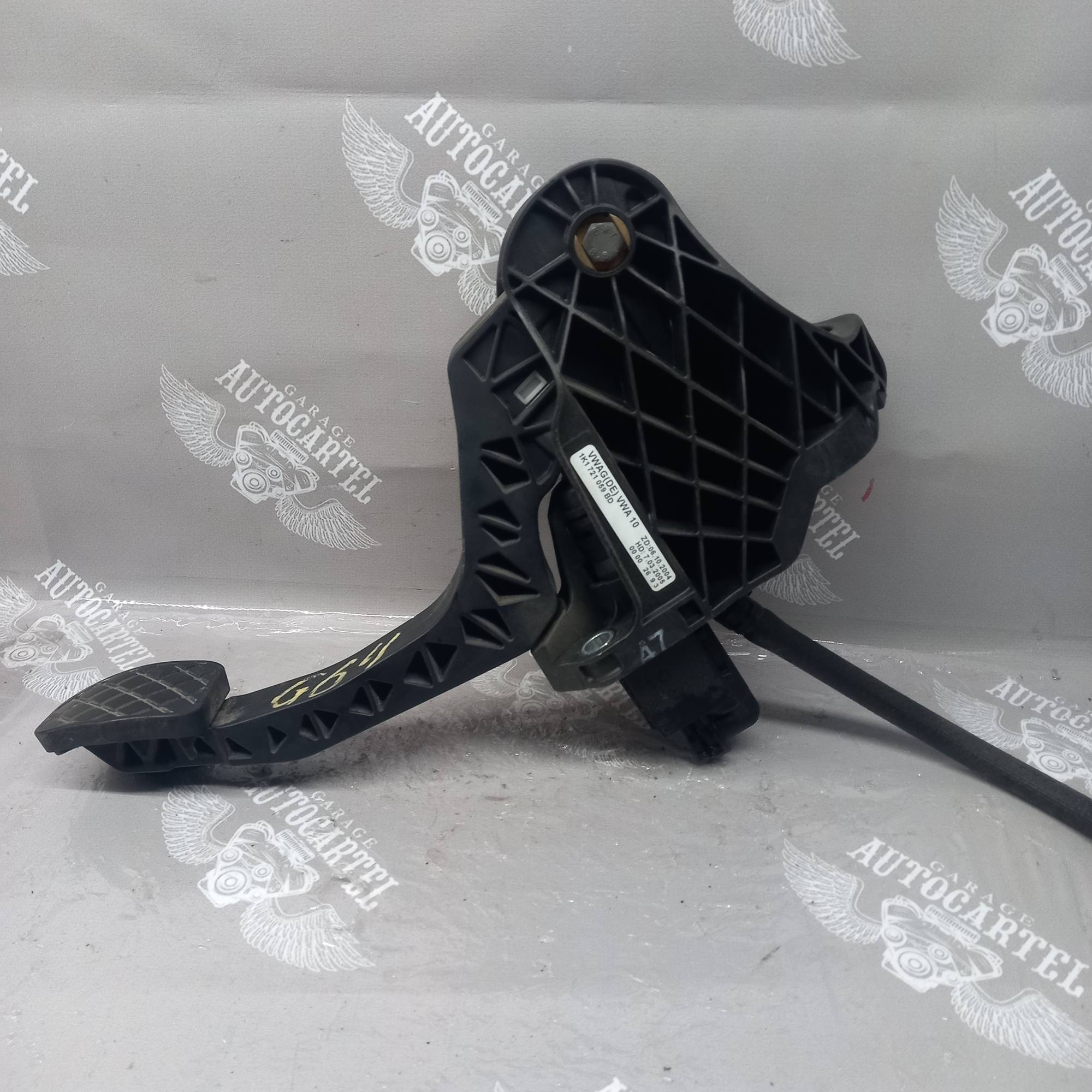 Педаль зчеплення VW GOLF V PLUS 1.6 FSI 1k1721059bd