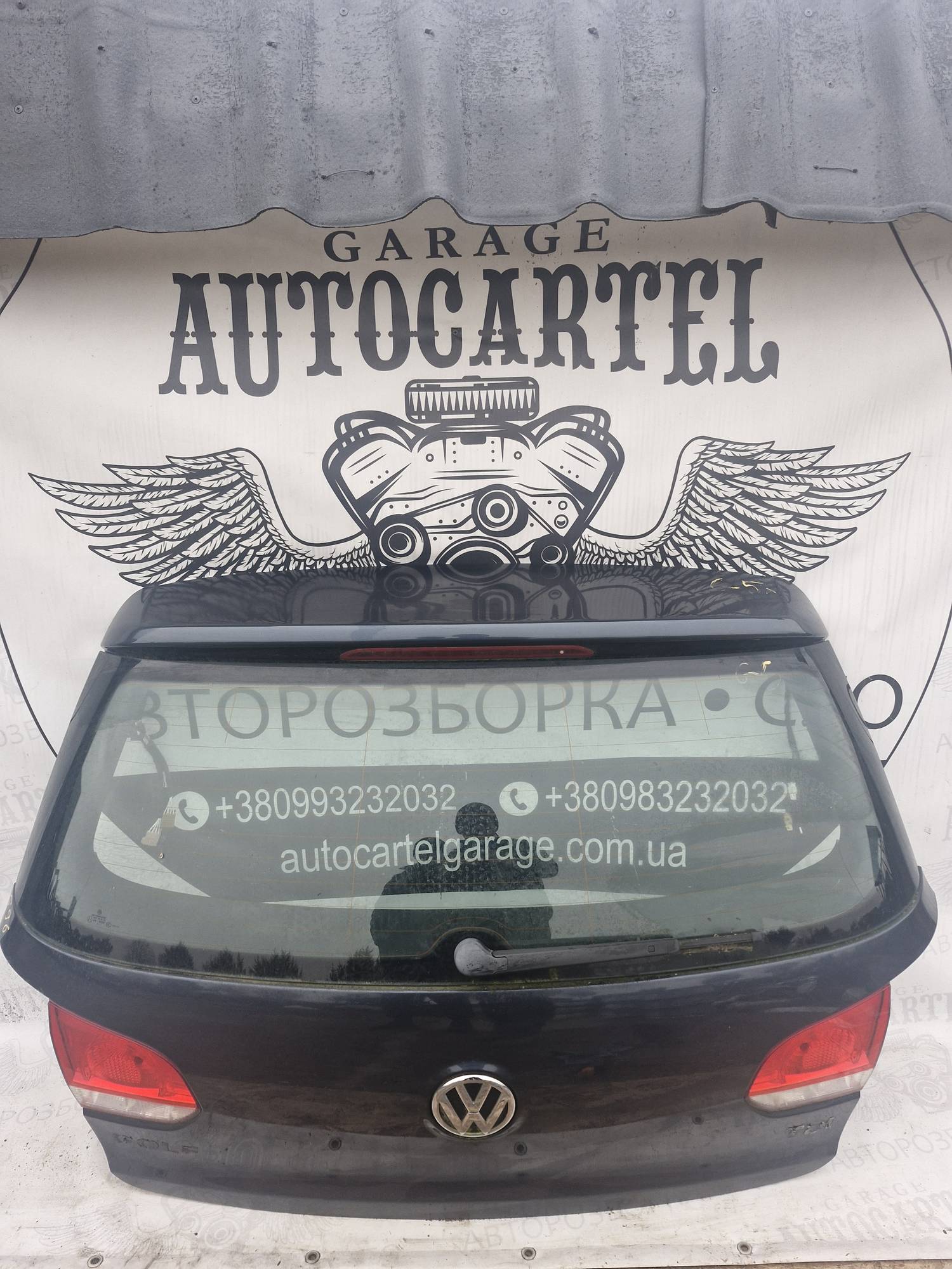 Задня ляда кришка багажника Volkswagen golf 6 хетч 21568558