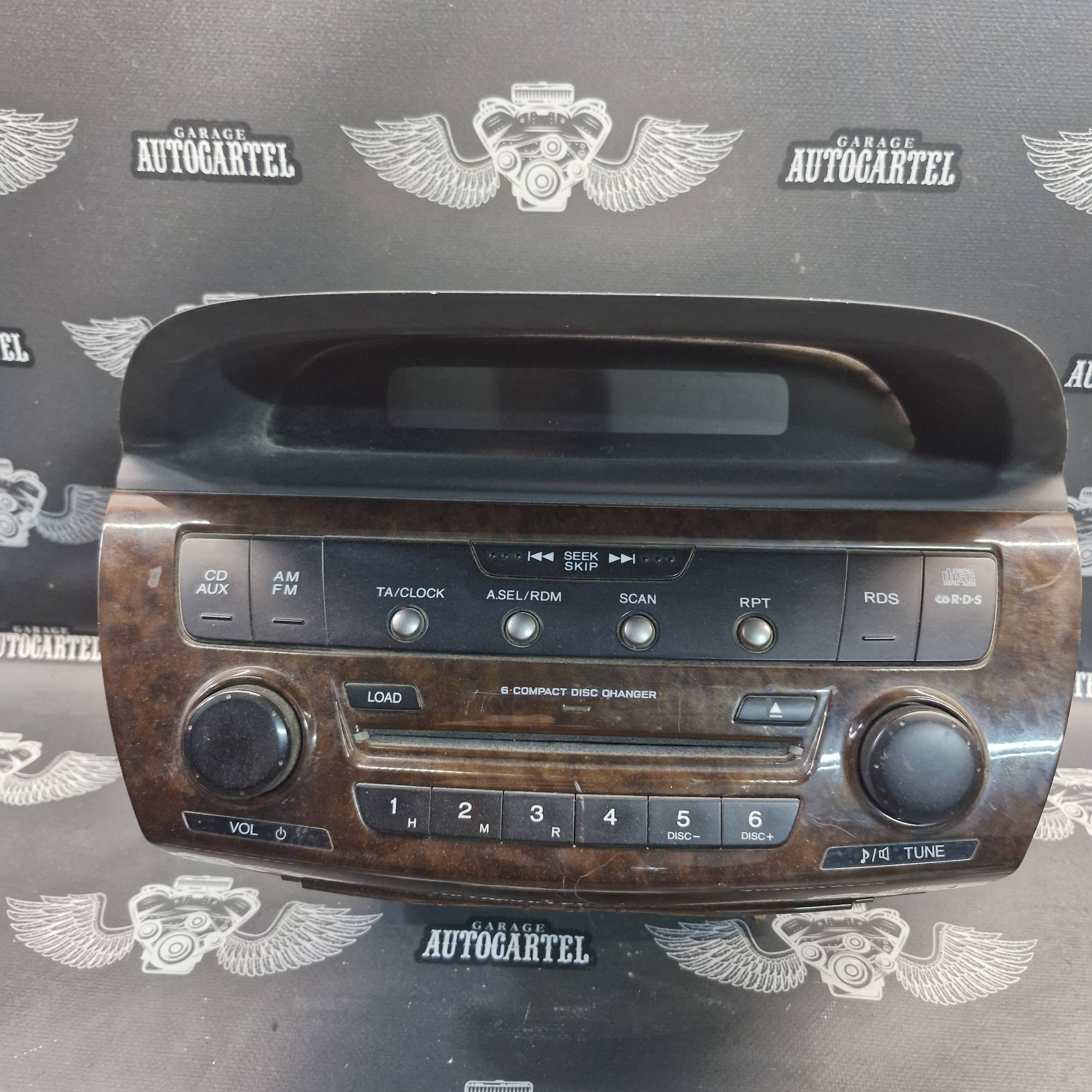 39100 sjd Штатний головний пристрій Honda FR-V 2004-2009 Radio/CD/DVD/GPS