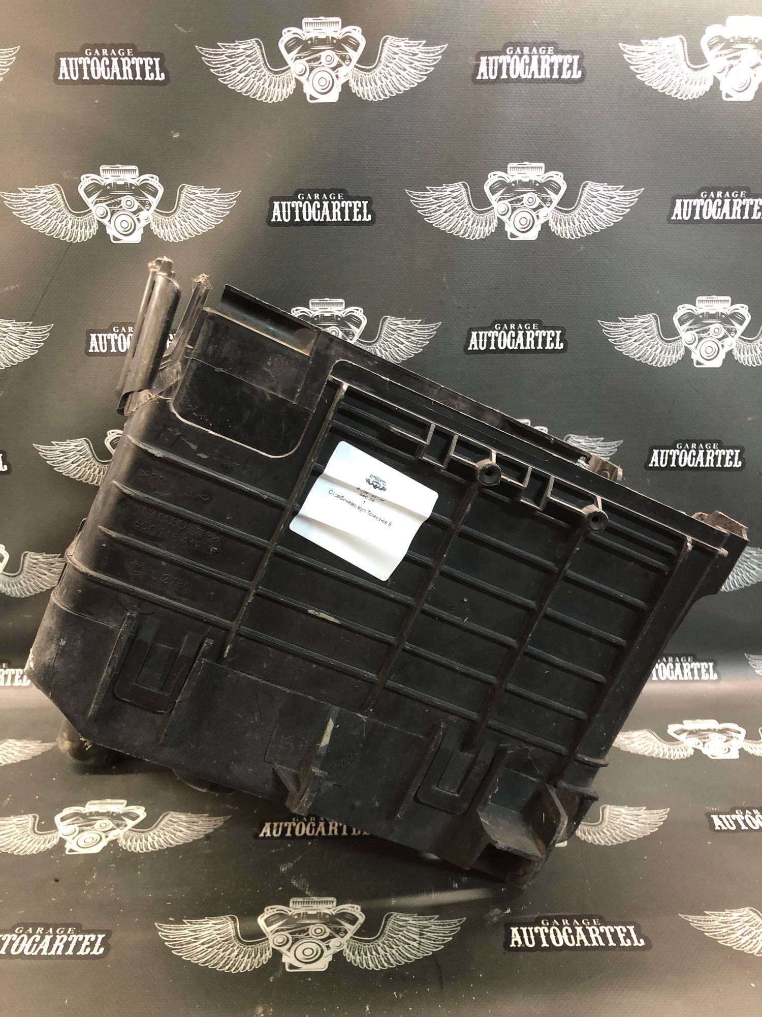 Корпус Акумулятора Vw Polo 9N 6Q0915419F
