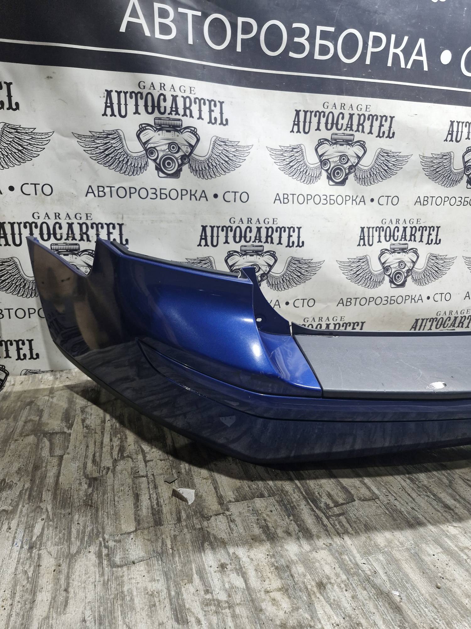Бампер задній Volvo V50 2003-2012 21643064