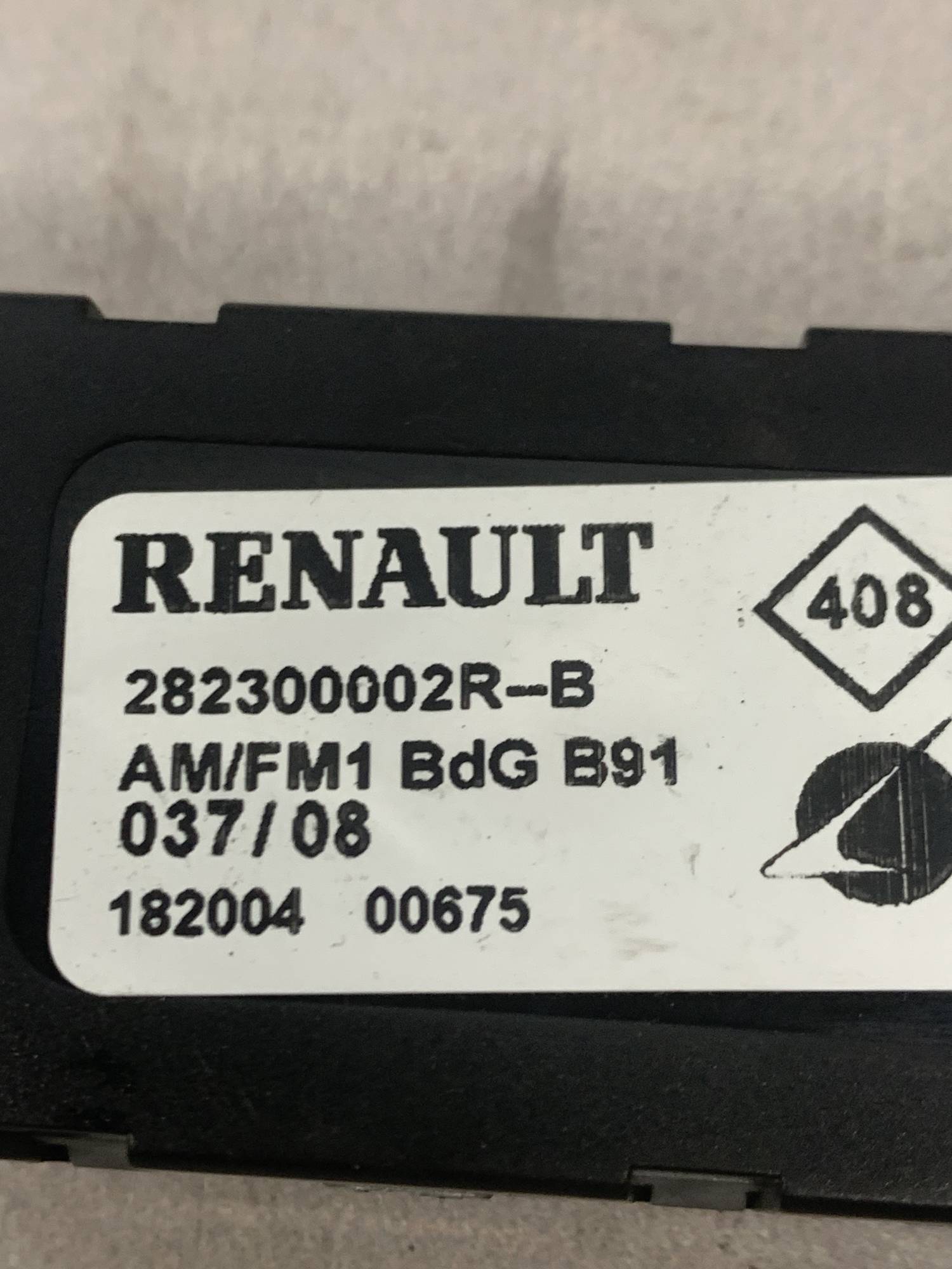 Підсилювач антени RENAULT Laguna III 282300002r
