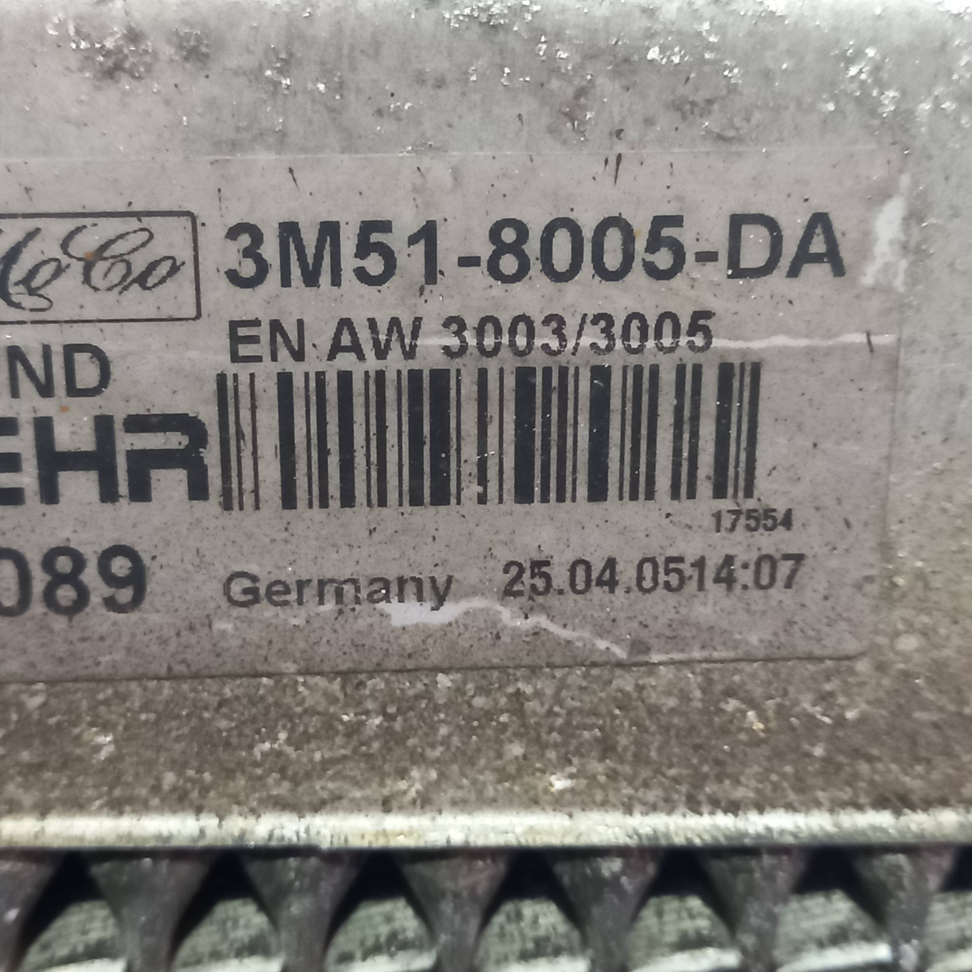 Радіатор охолодження двигуна Volvo S40 V50 C30 C70 3m51-8005-da