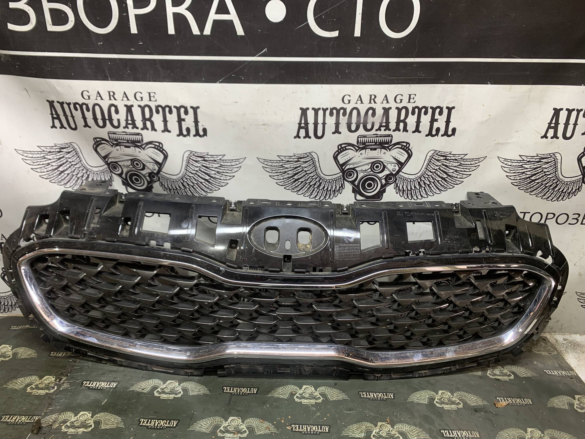 Решітка радіатора KIA SPORTAGE IV 4 2015-2021 LIFT 86350-f1650