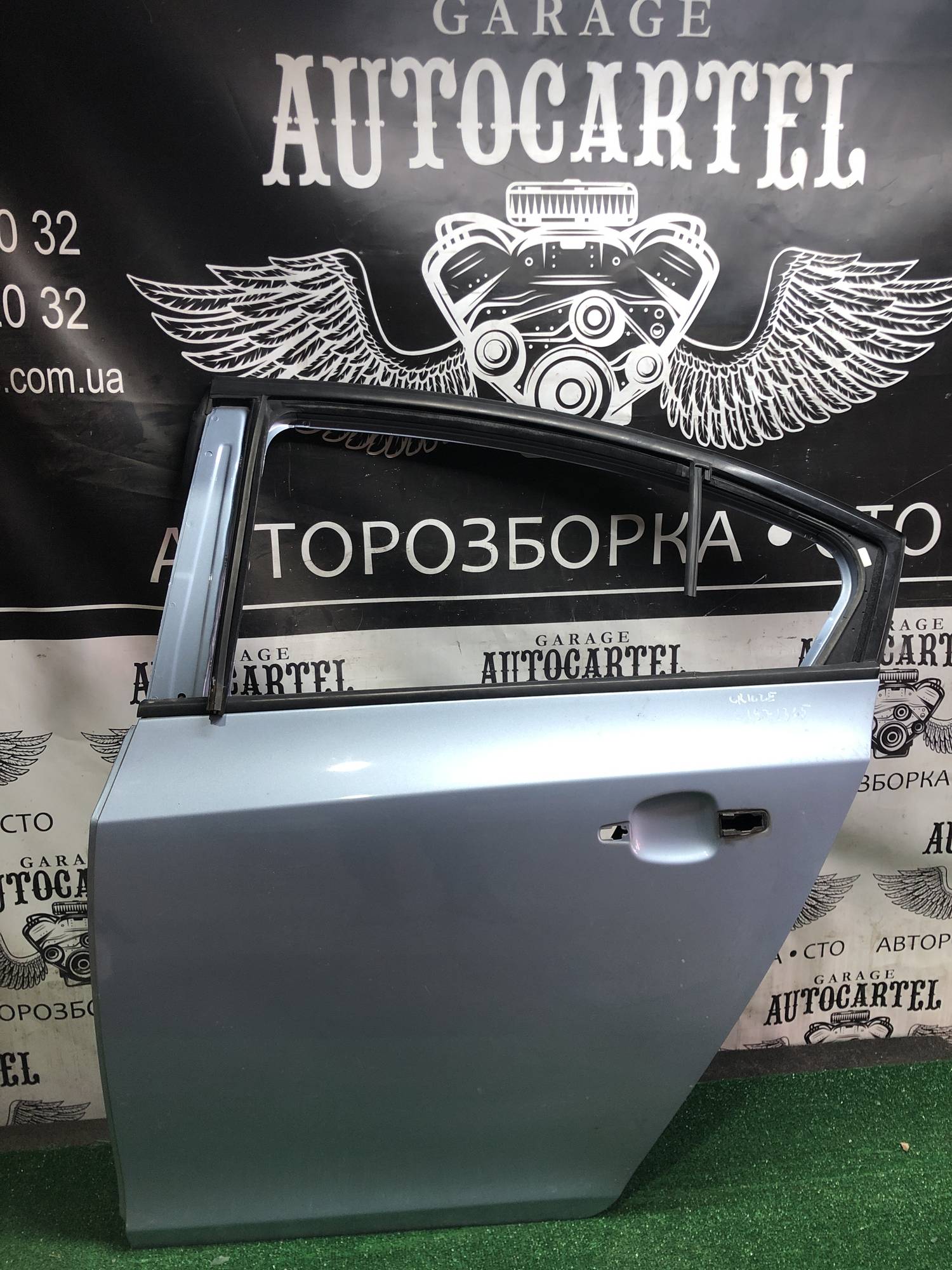 Дверка задня ліва Chevrolet Cruze седан 21971365