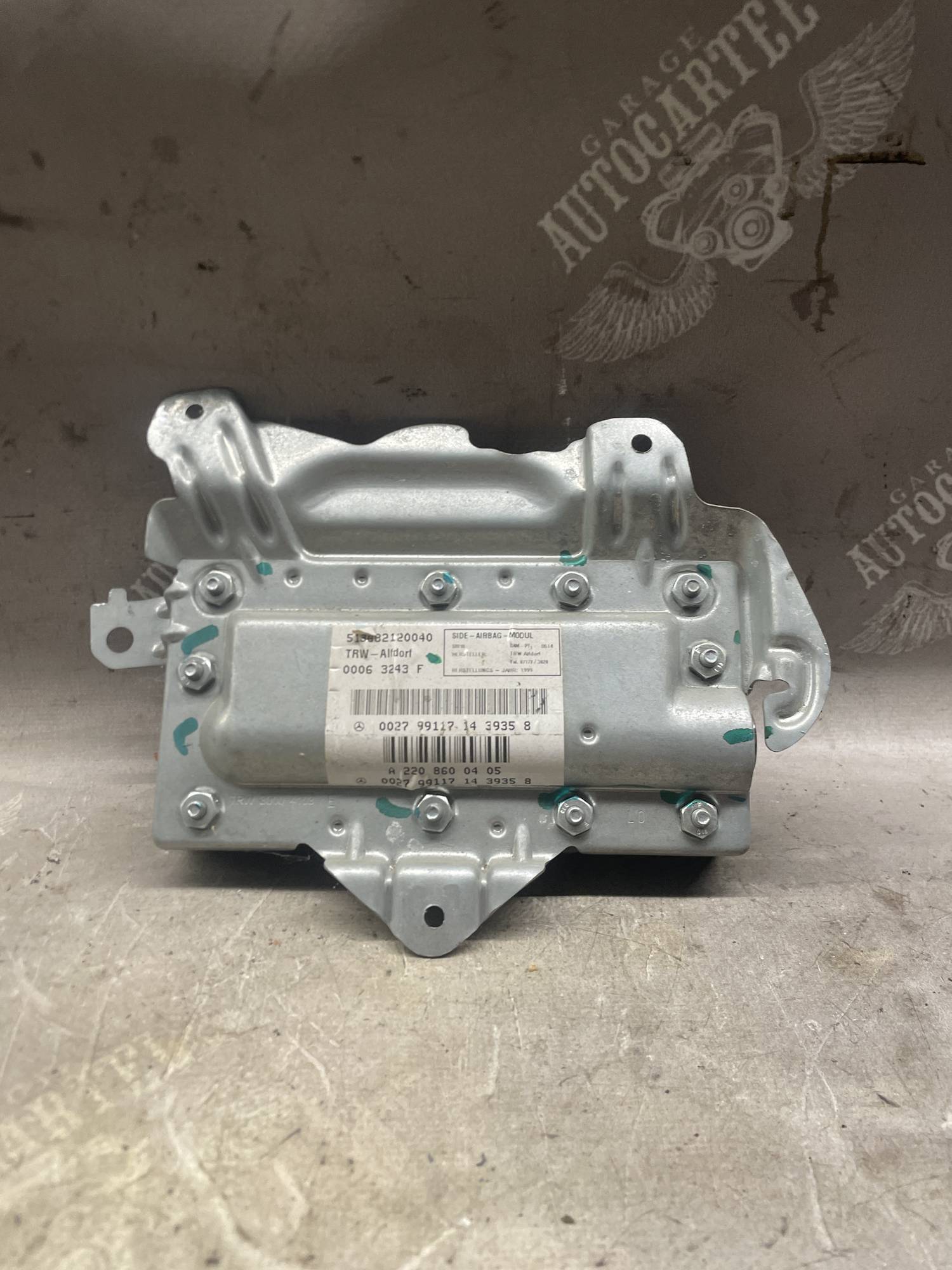 Подушка безпеки airbag двері правої Mercedes Benz W220 a2208600405