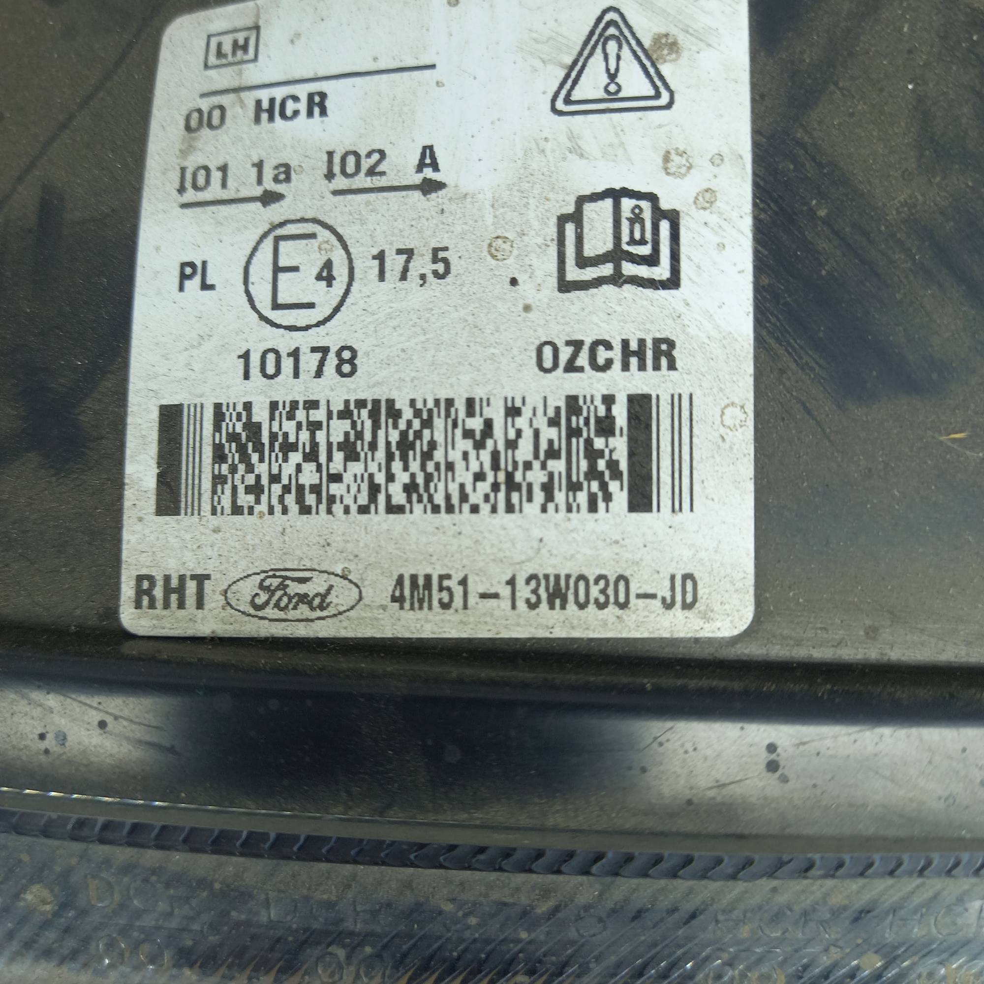 Фара передня ліва FOCUS MK2 04-08 4M5113W030JD