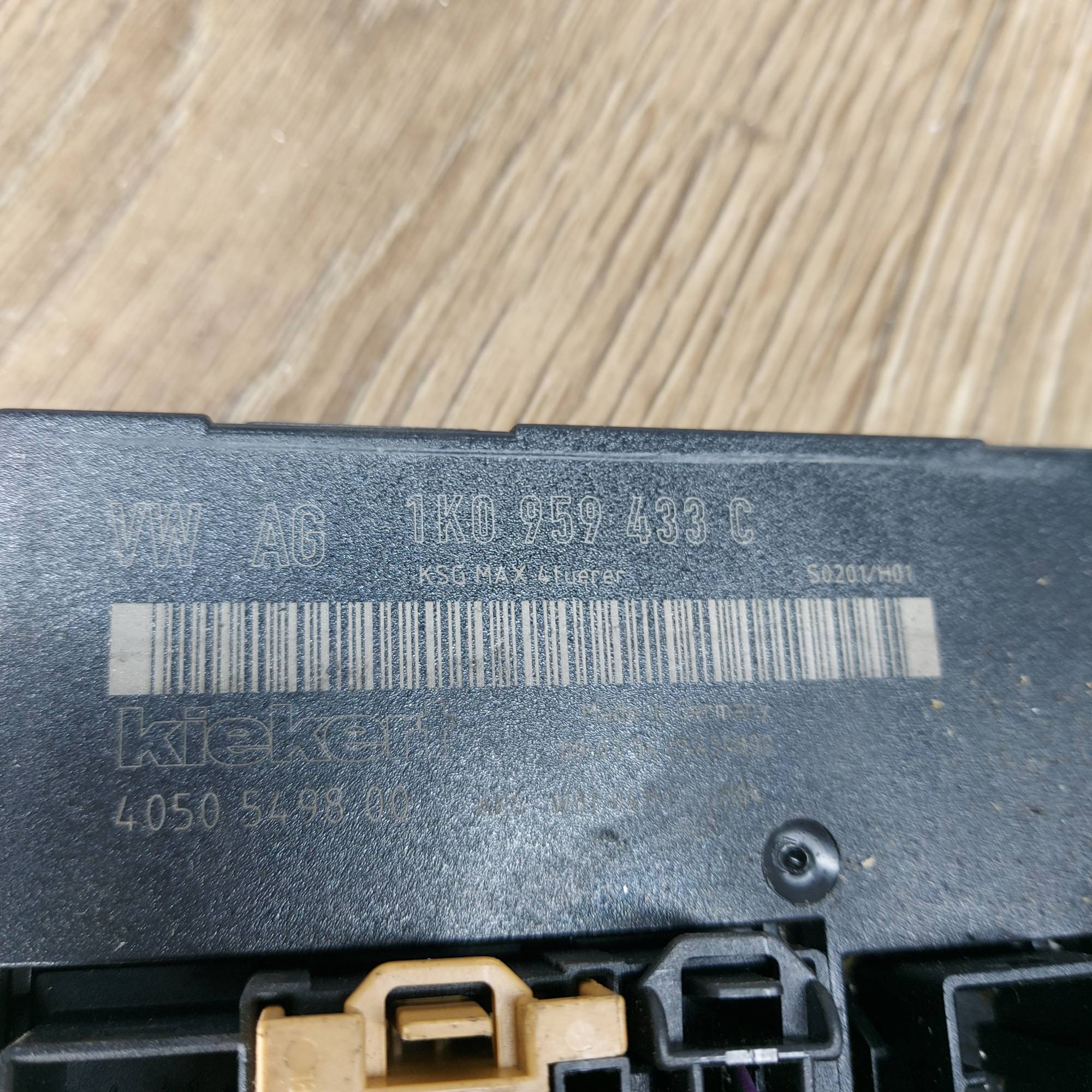 Блок комфорту Volkswagen Golf 5 1K0959433C