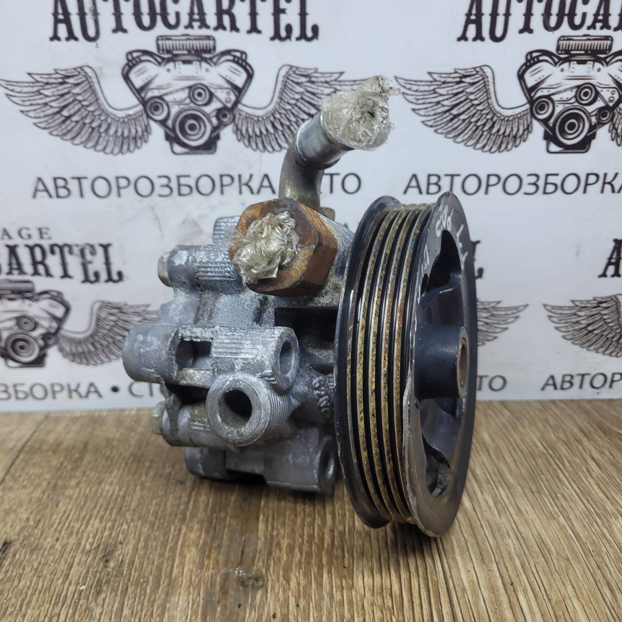 Насос гідропідсилювача, ГУР TOYOTA AVENSIS T25 2.0 D-4D D4D